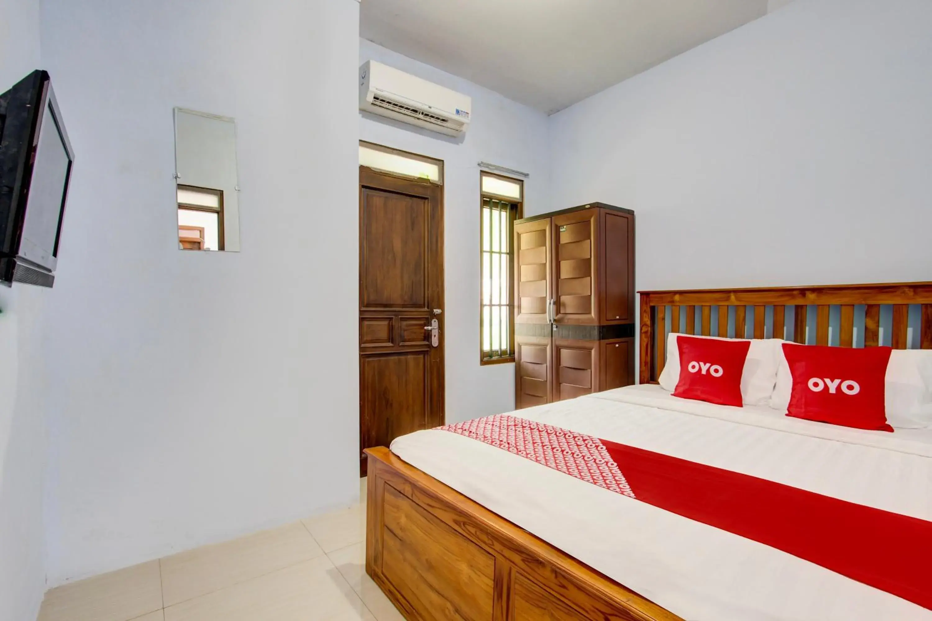 Deluxe Suite in Hotel O Minso Inn Sepanjang Deluxe Suite in Hotel O Minso Inn Sepanjang