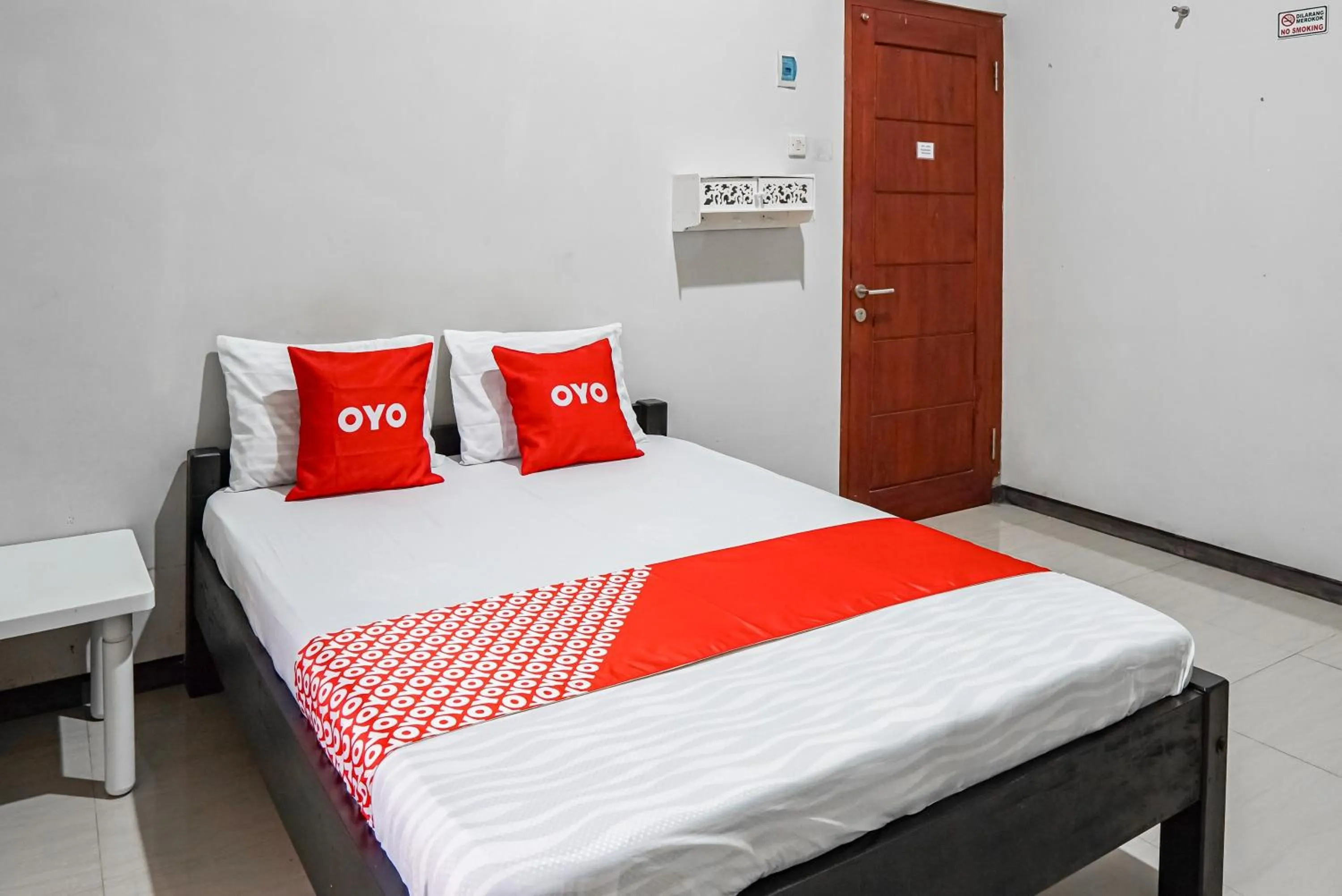 Bedroom, Bed in Hotel O Regina Homestay Syariah