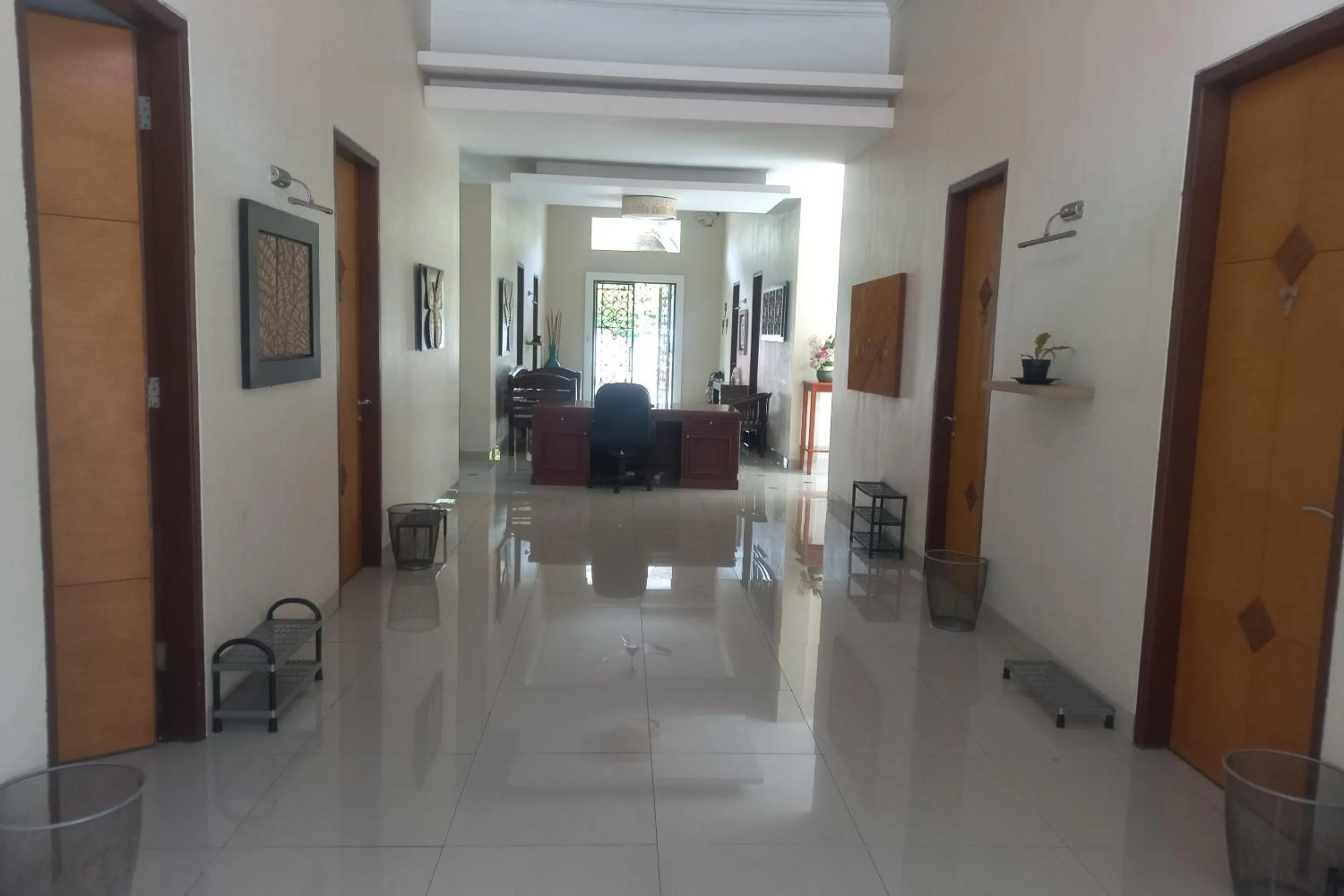 Lobby or reception in Capital O 93872 Natura Guest House Syariah Near alun alun kota purwokerto