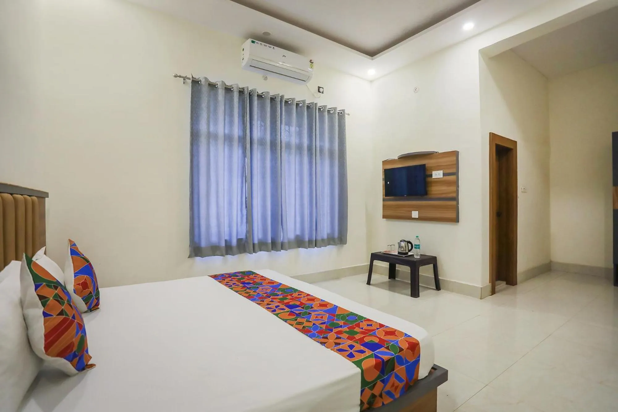 Bed in Via Downtown Residency