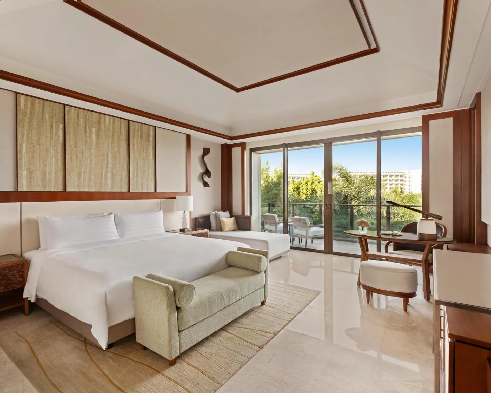 Photo of the whole room in Shangri-La Sanya