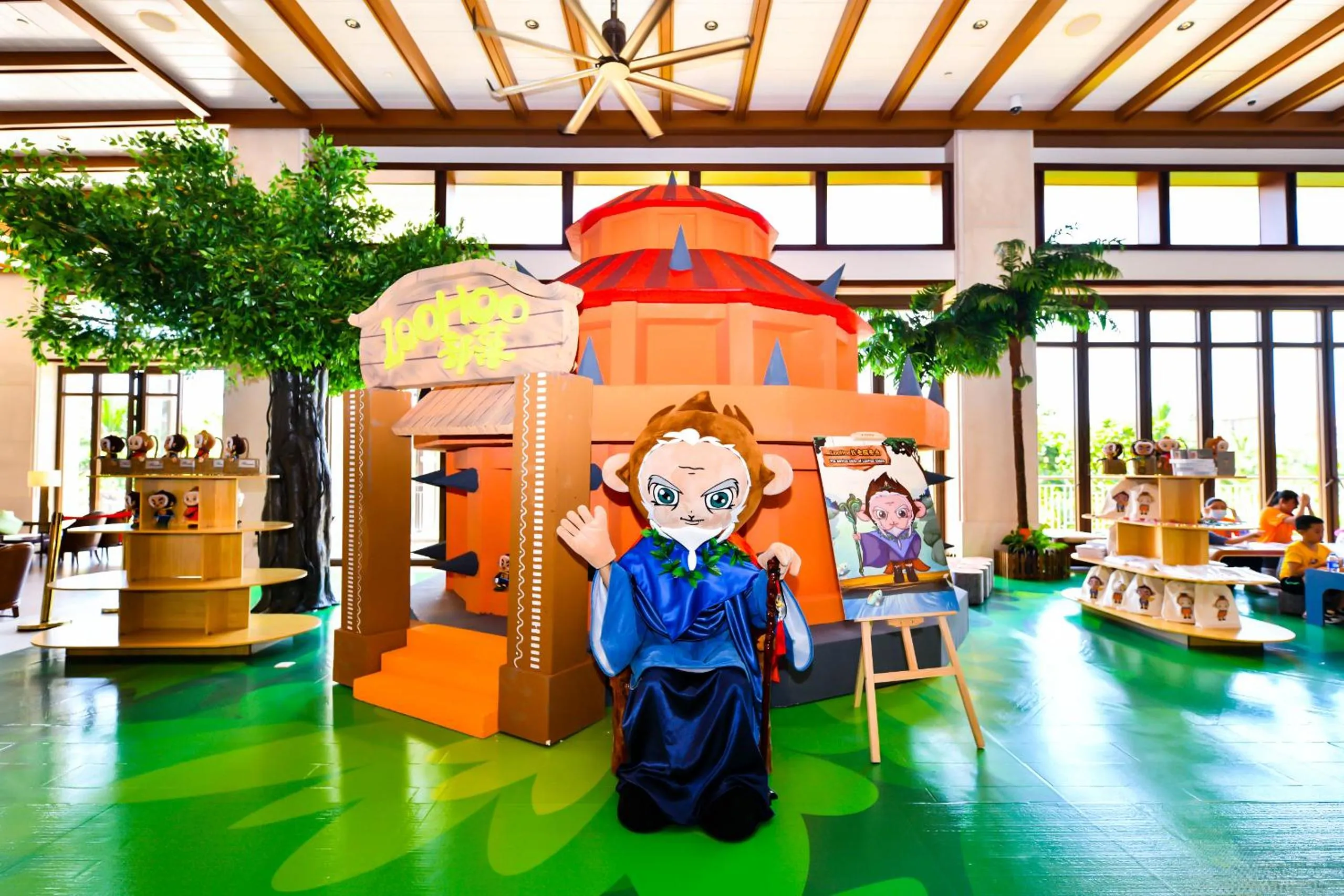 children in Shangri-La Sanya