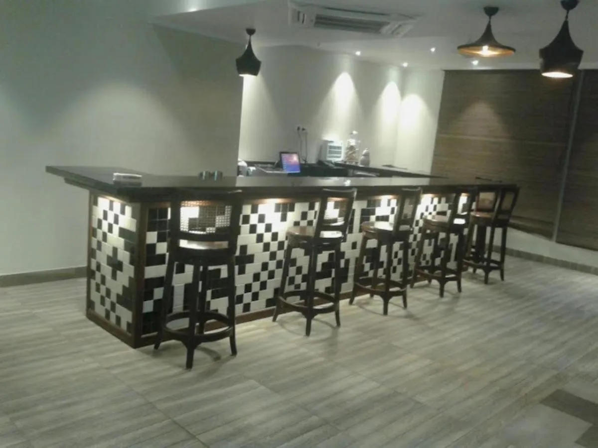 Dining area in Hotel Rainbow Ghaziabad