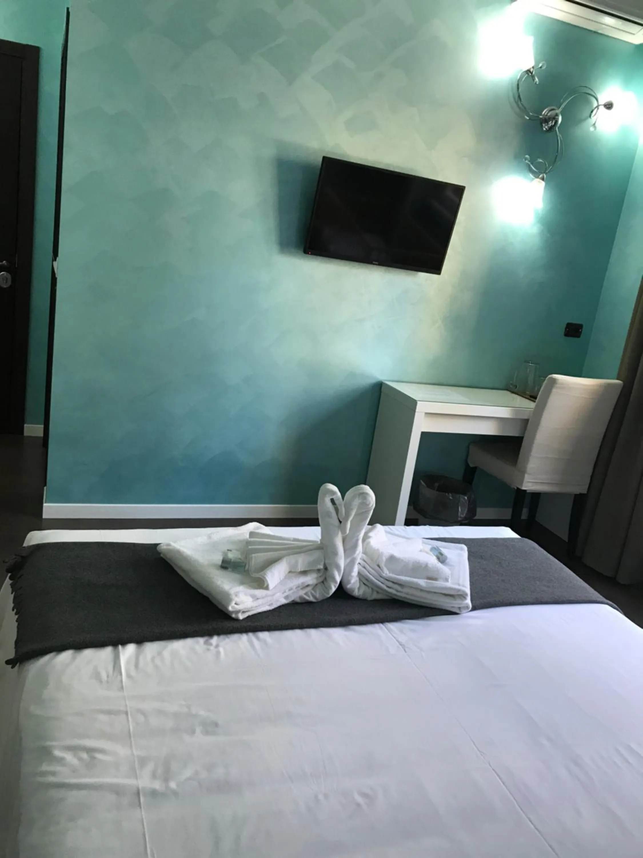 Other, Bed in B&B Roma