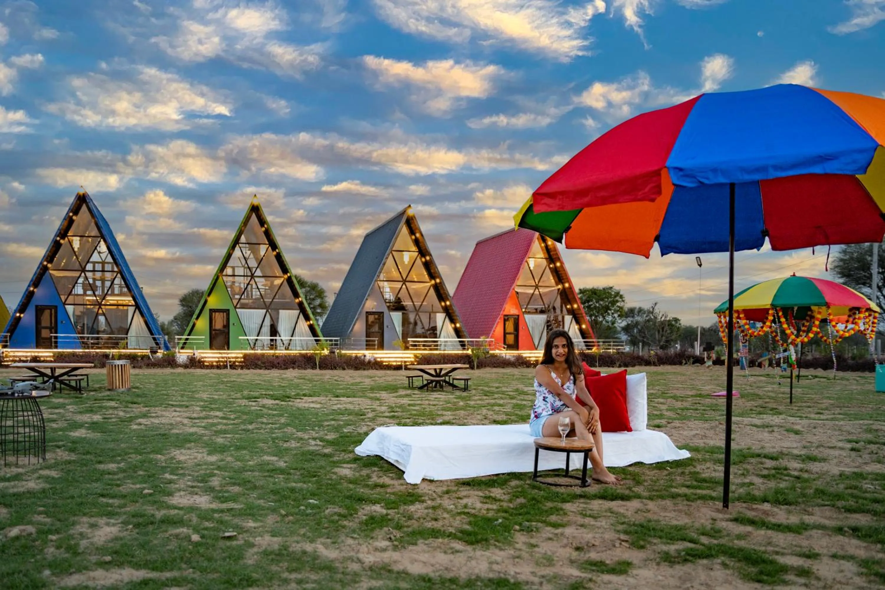 Seating area in Sunflower Saga