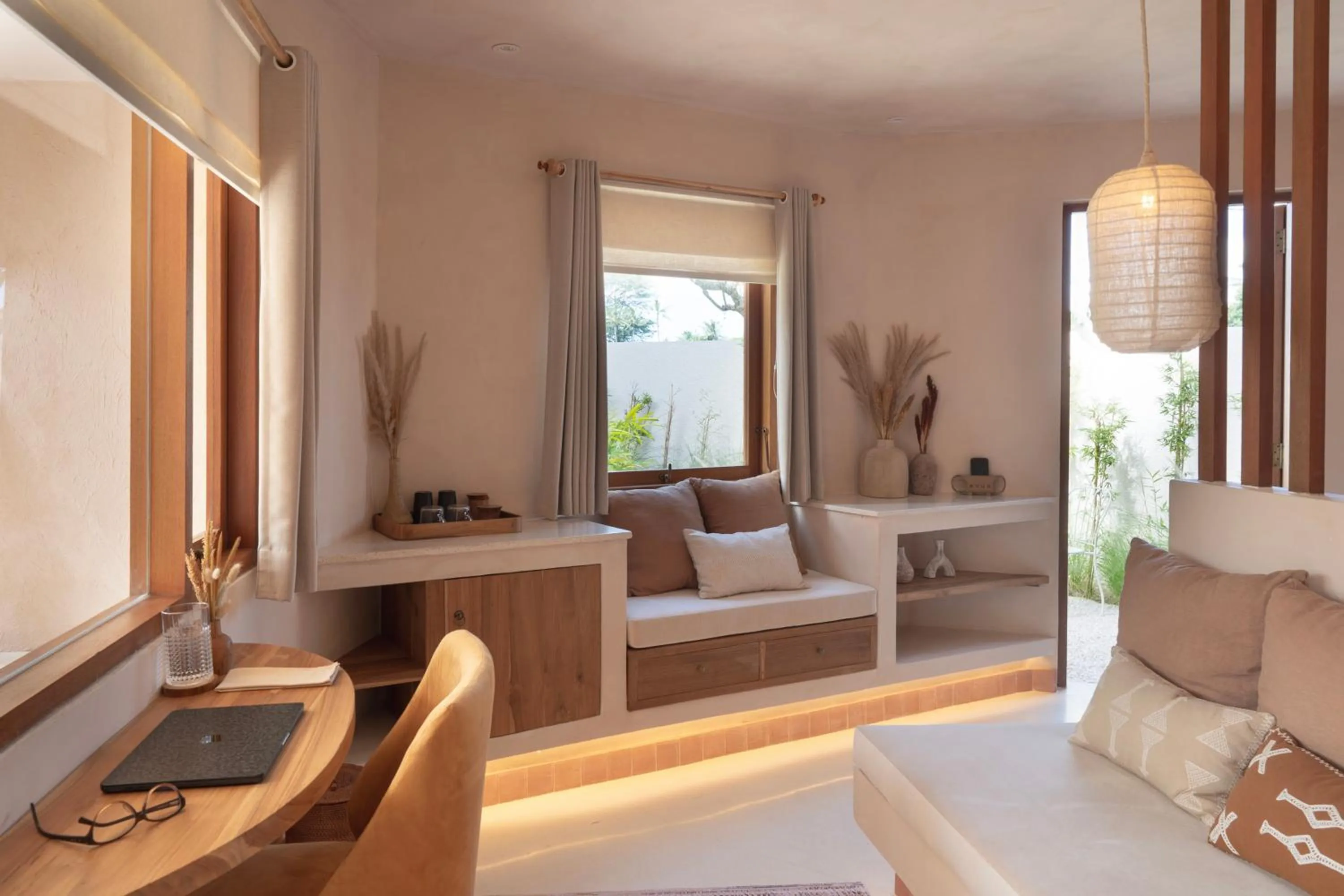 Seating area in Dune Seseh