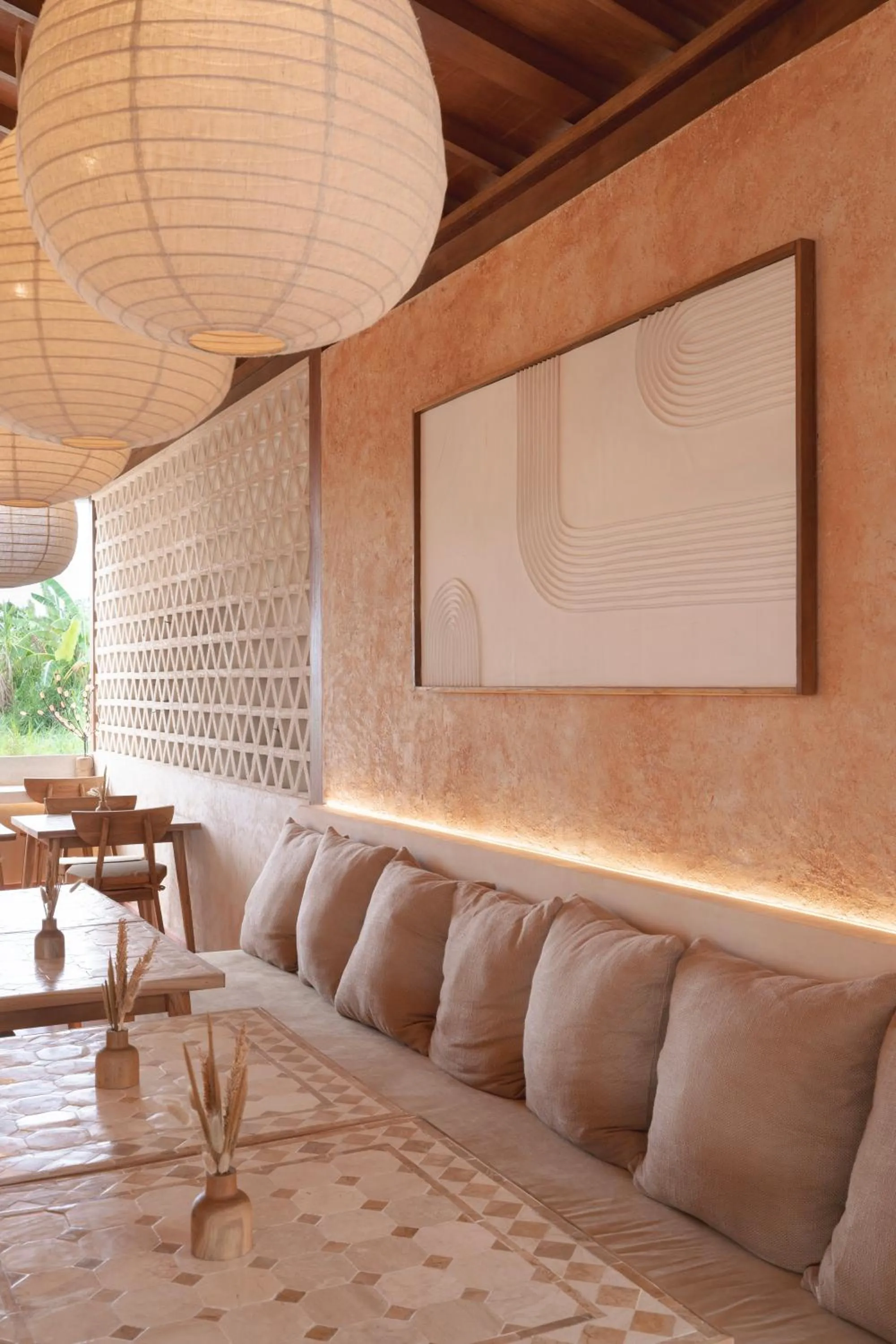 Restaurant/places to eat in Dune Seseh