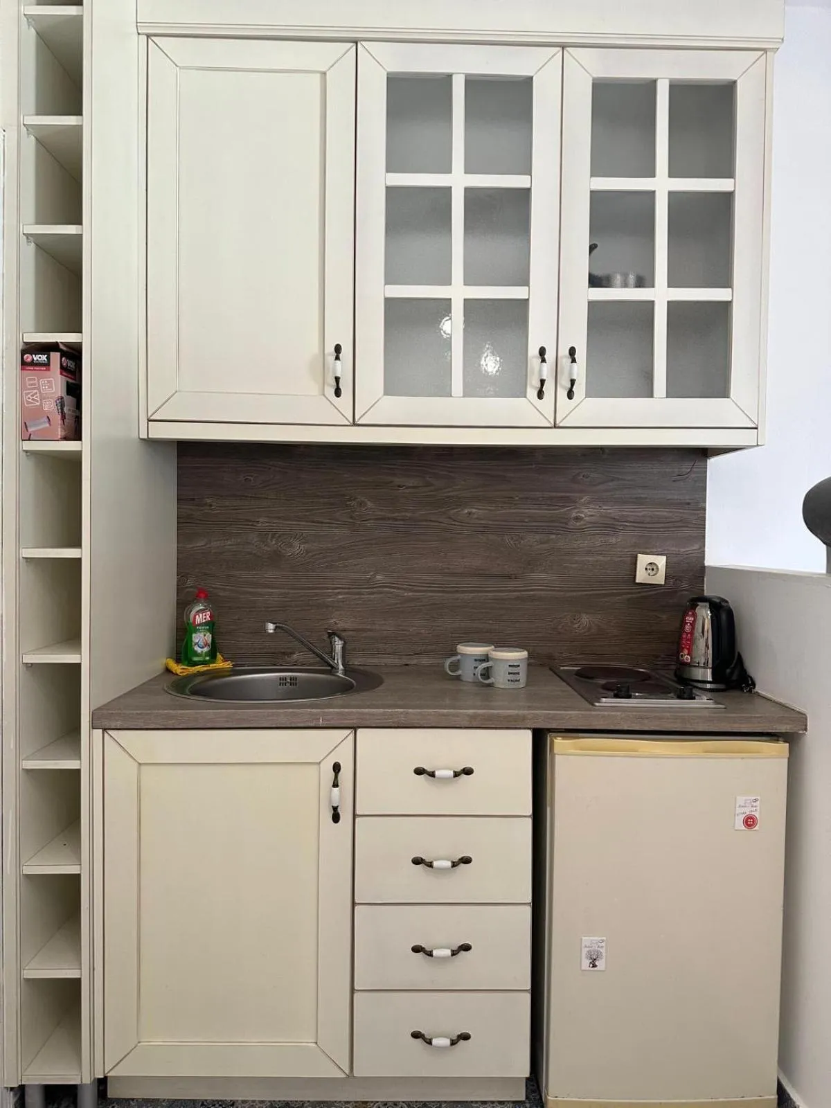 Themis Apartment