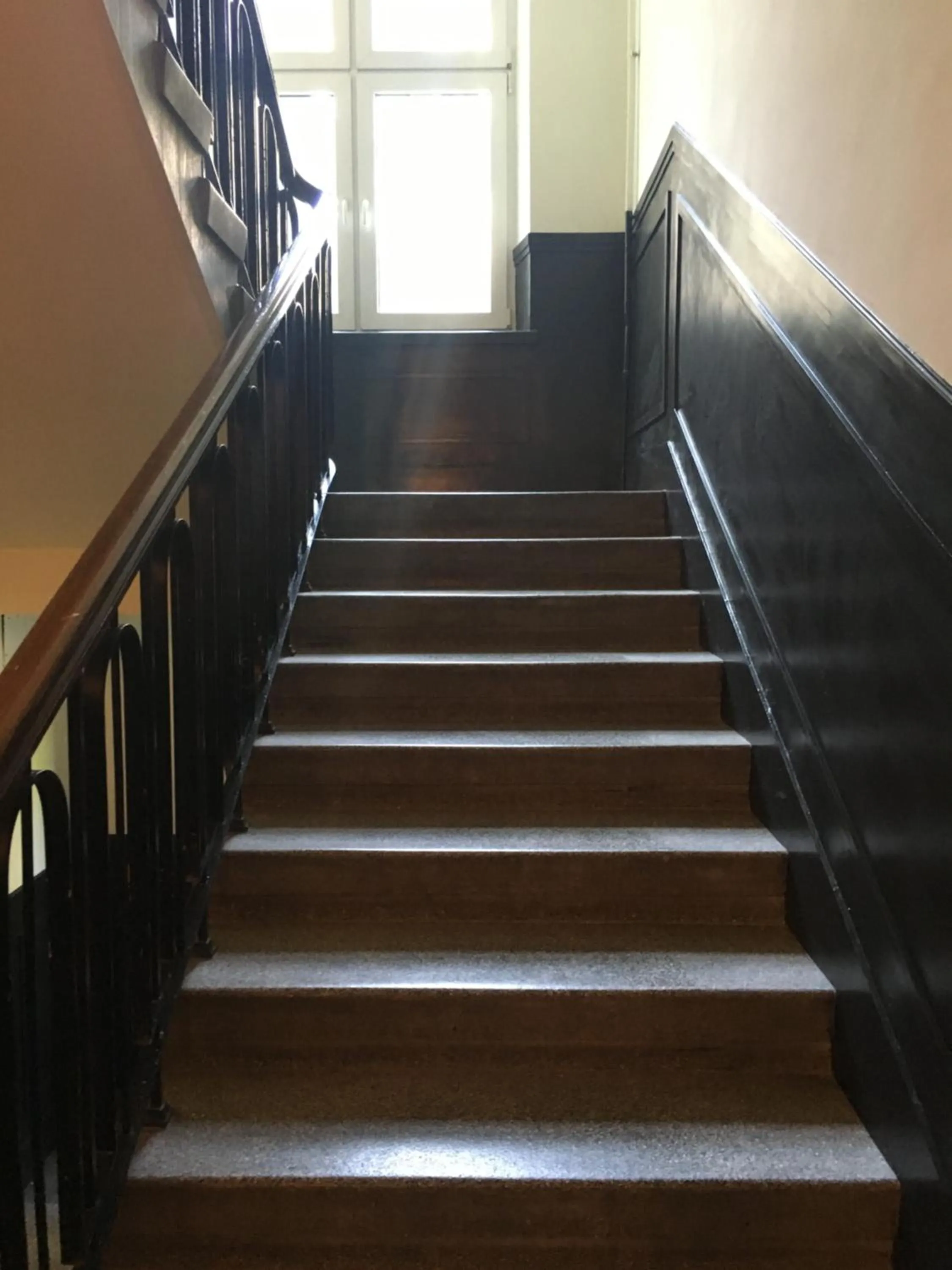 Facade/entrance in AVANTI Home