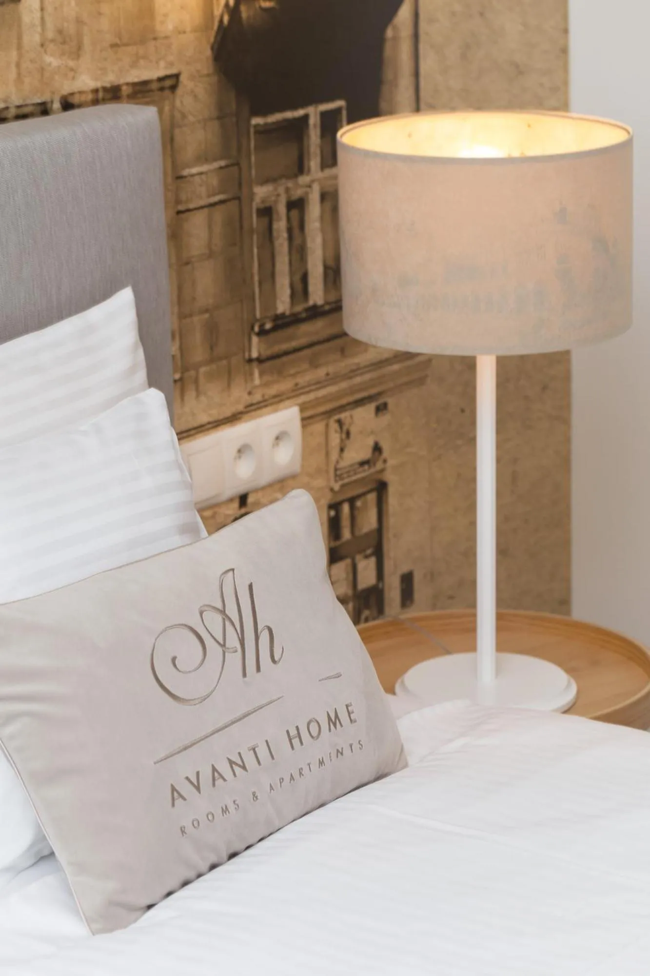 Photo of the whole room, Bed in AVANTI Home