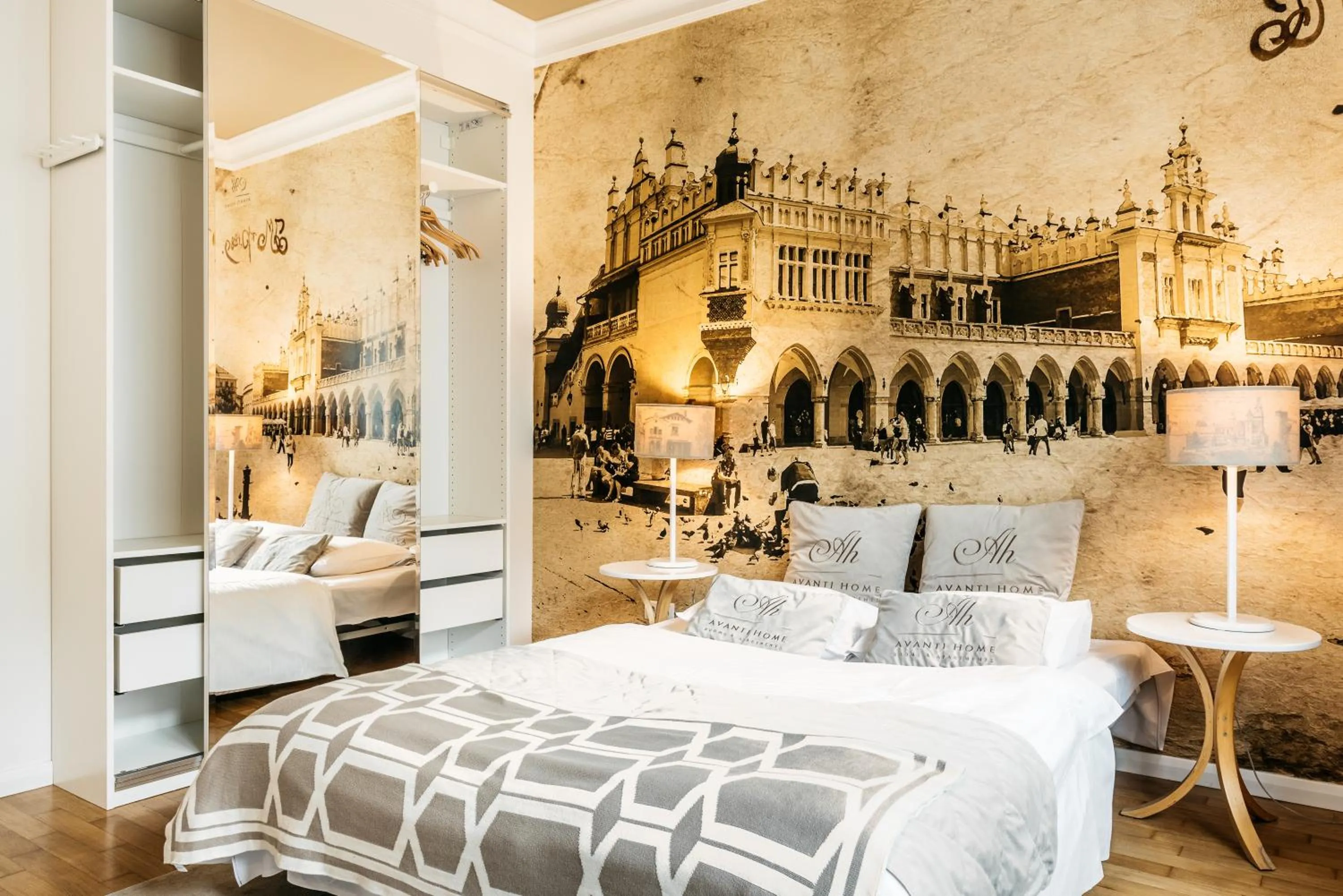 Photo of the whole room, Bed in AVANTI Home