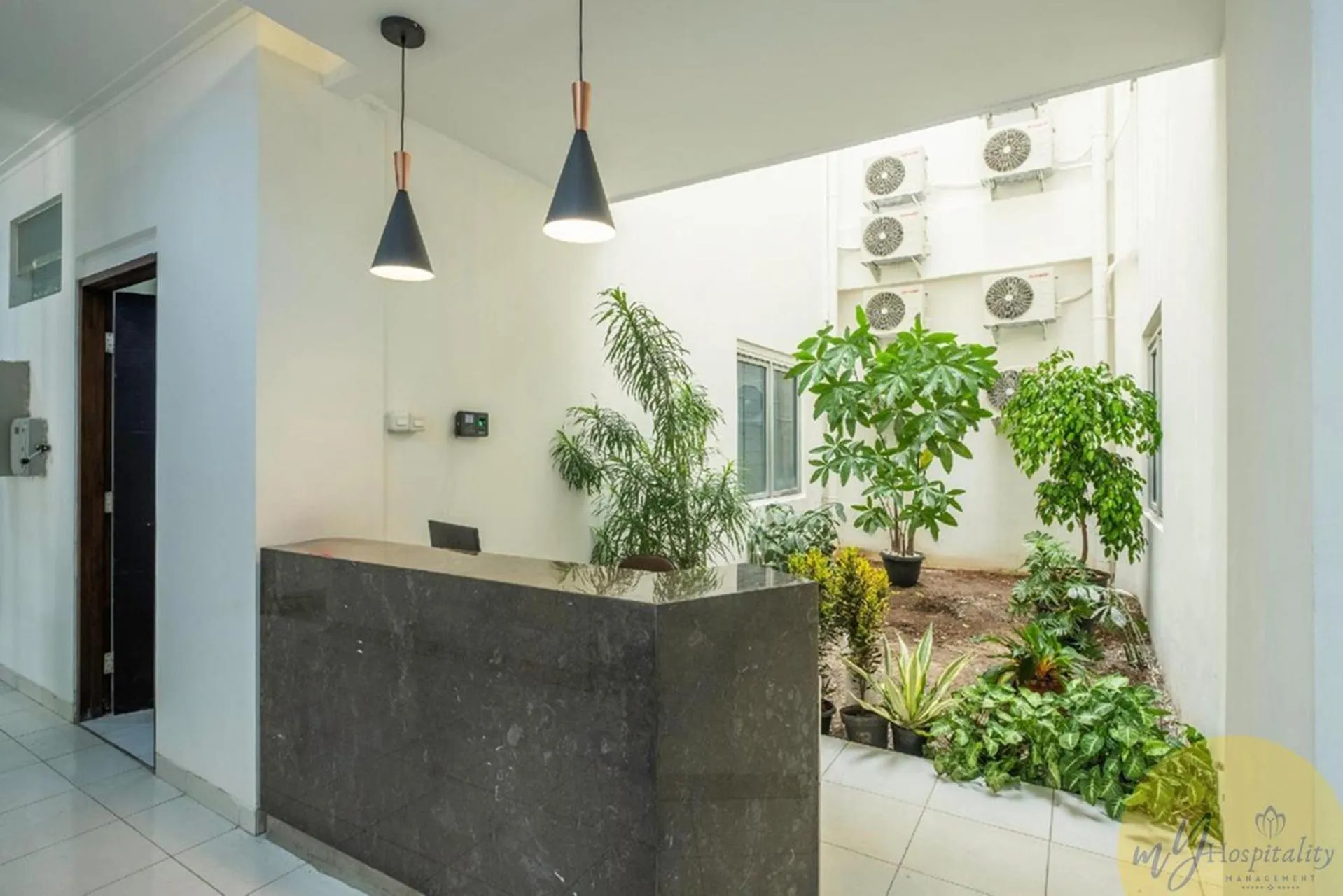 Lobby or reception in Fortuna Hotel & Residence by My Hospitality