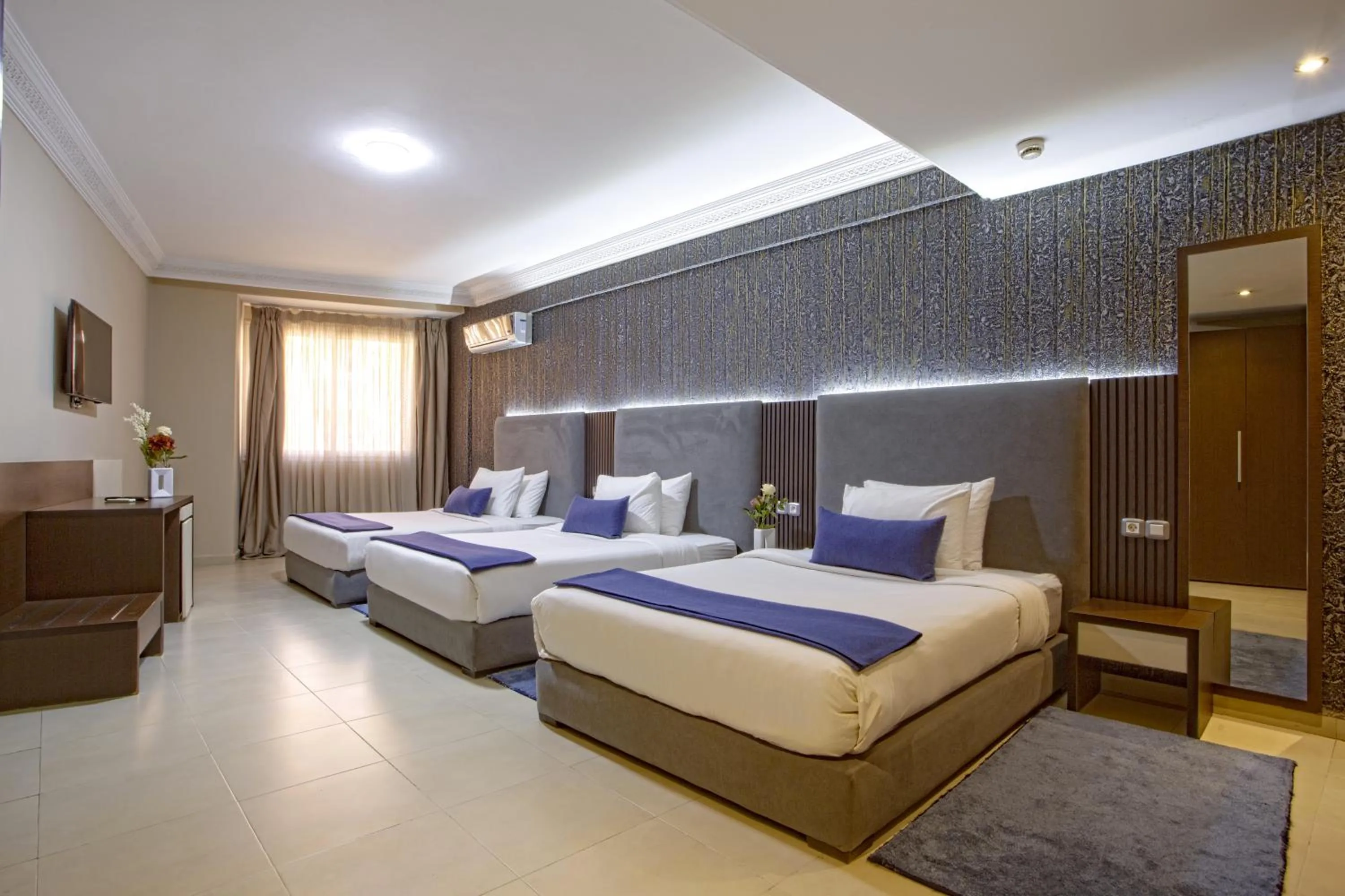 Bed in Yaad City Hotel