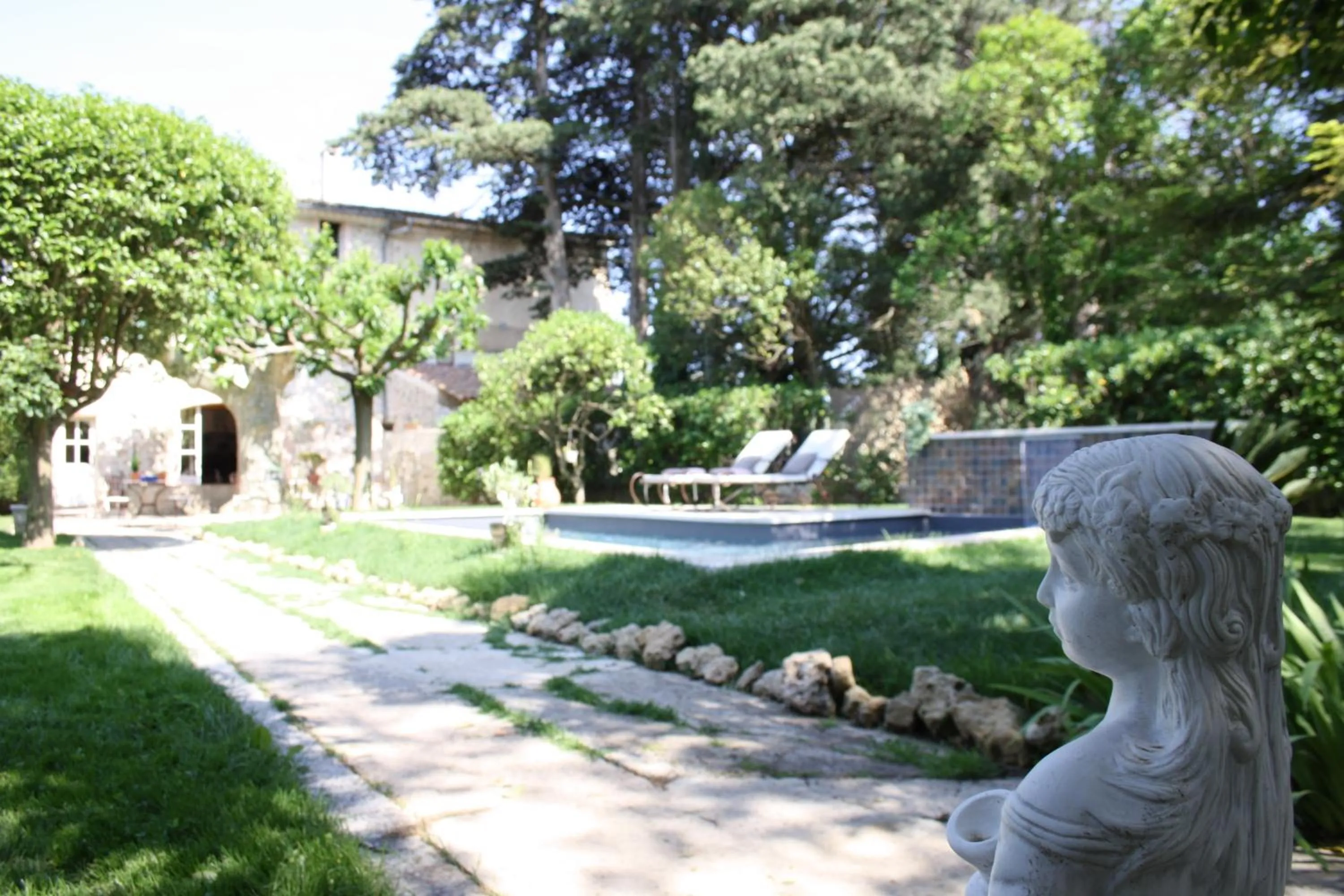 Garden in L'Abri du Poète