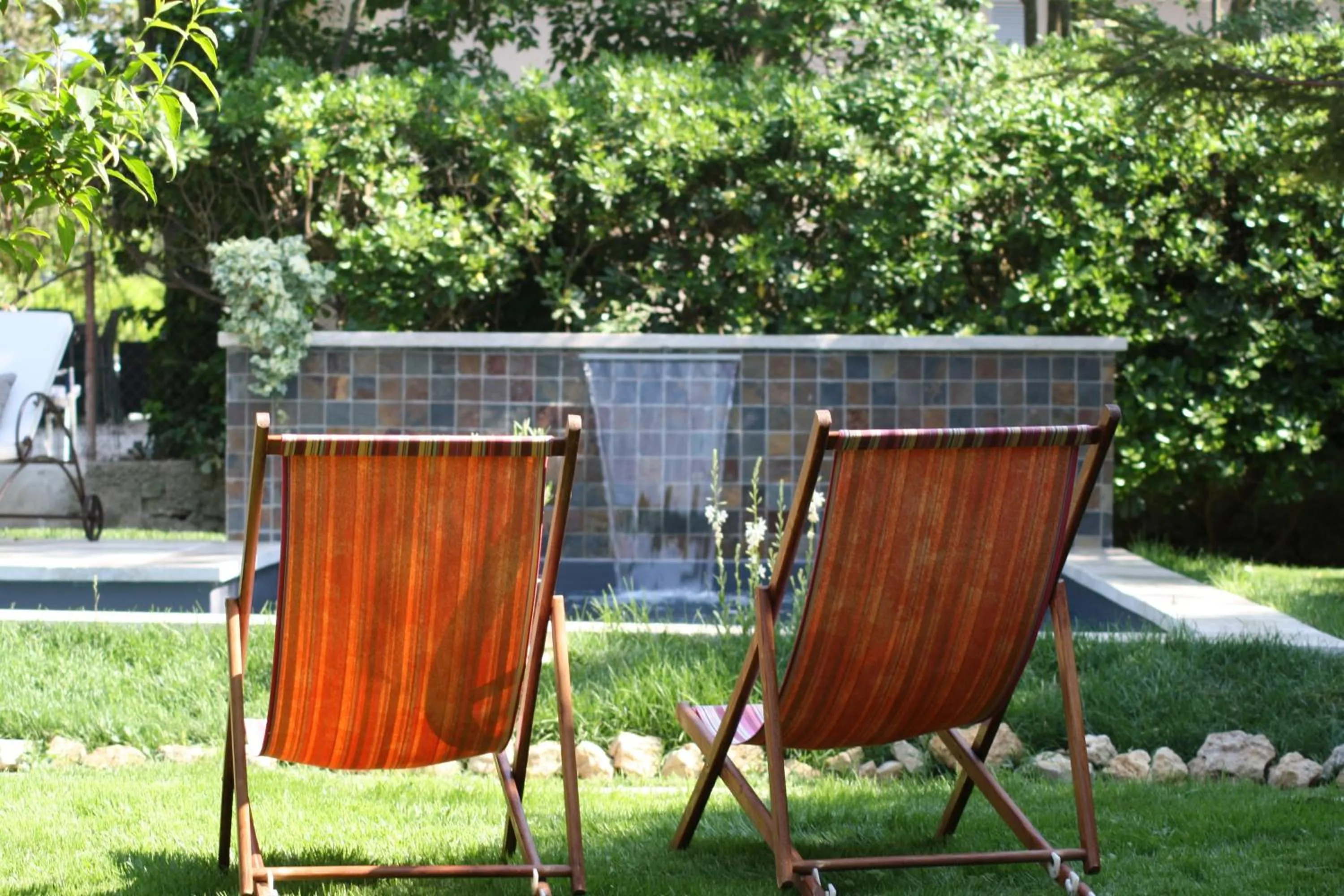 Swimming pool in L'Abri du Poète