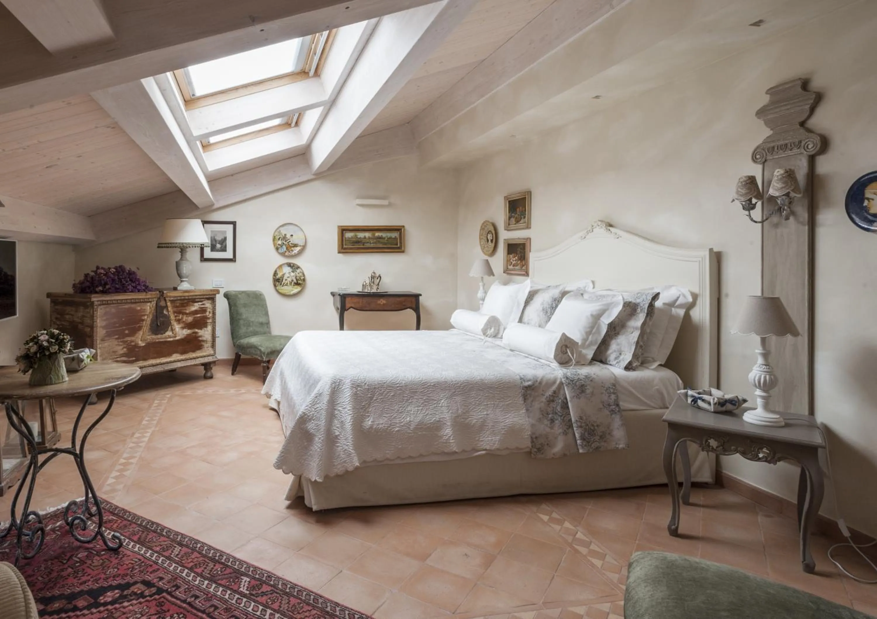 Photo of the whole room in Monterosato Country House