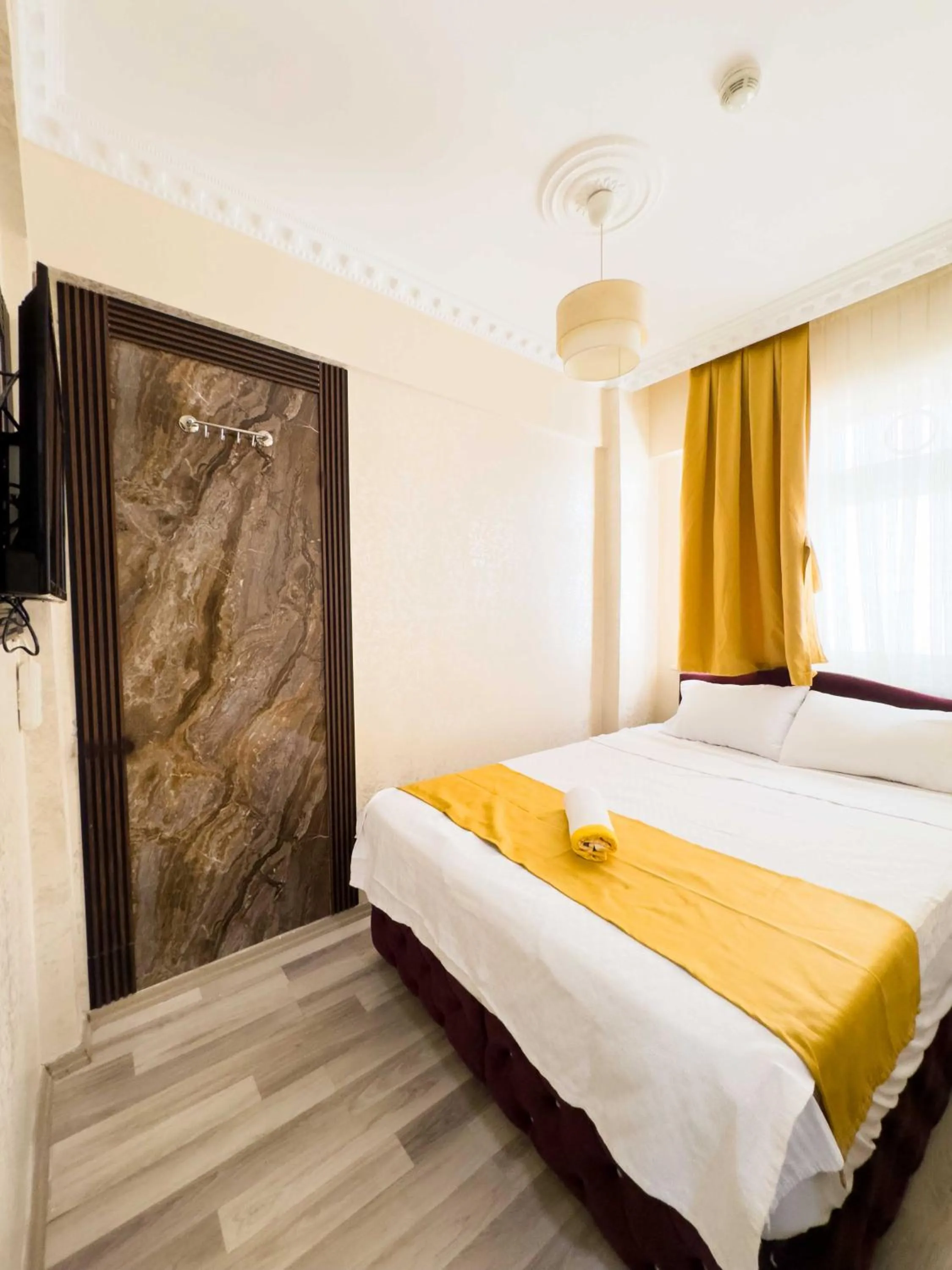 Bed in Öz Dünya Hotel