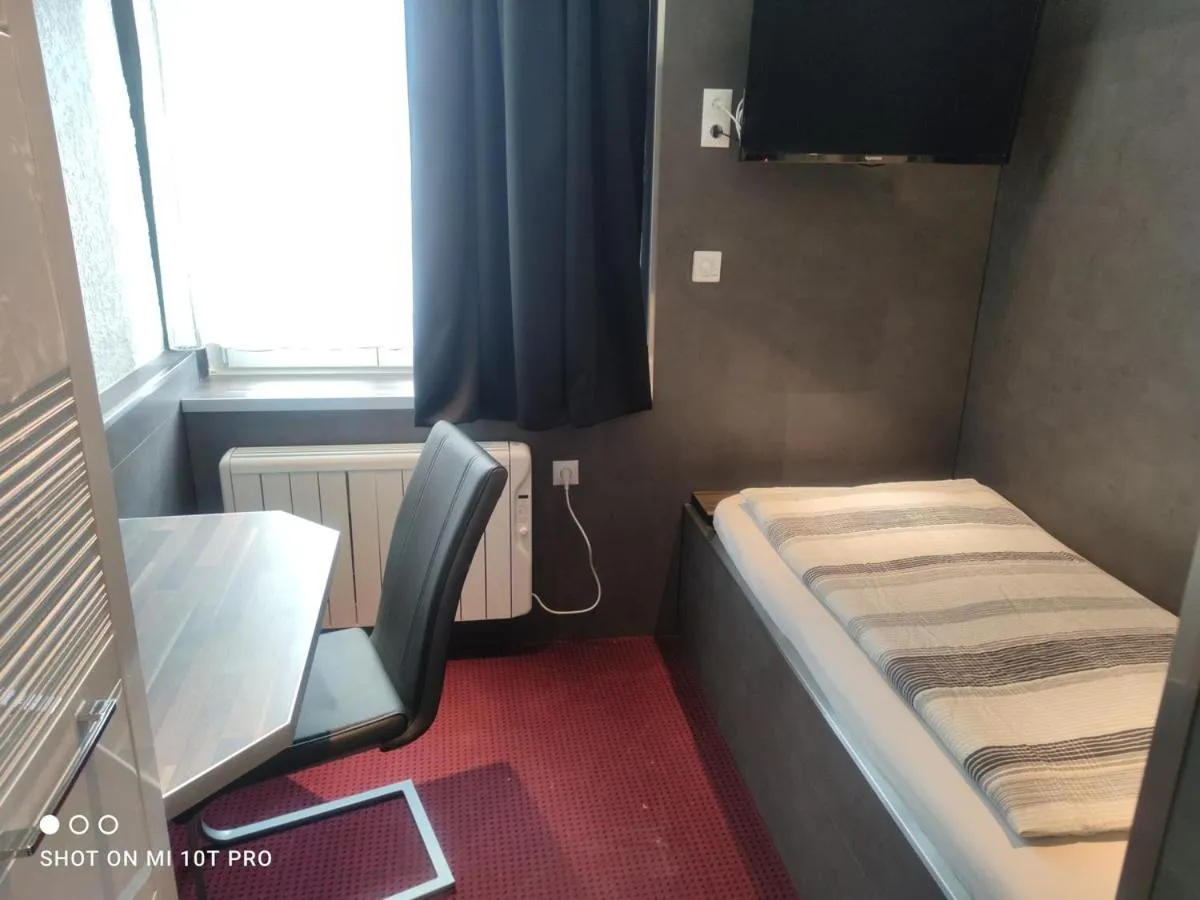 Bed in Hotel Corveyer Hof