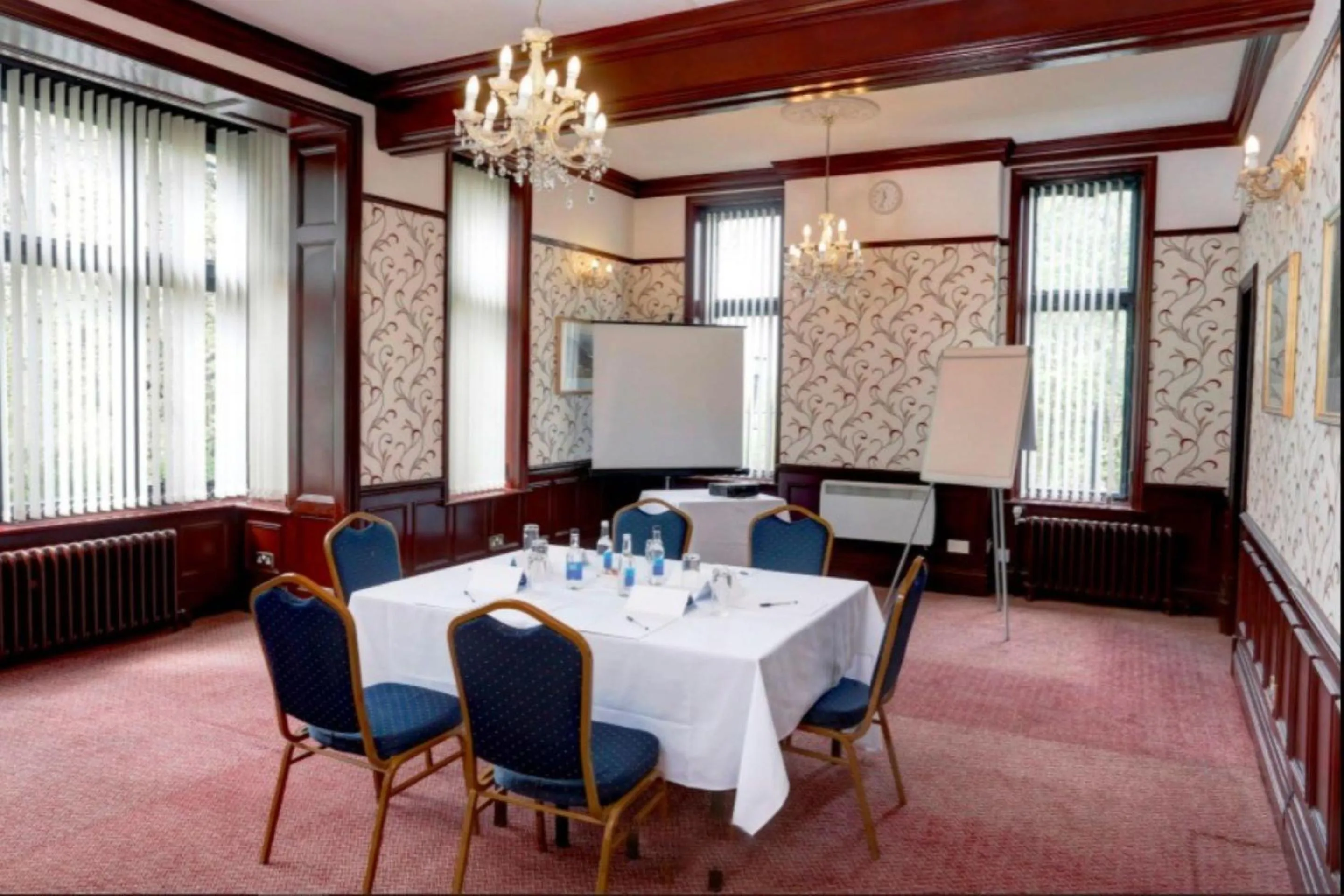 Meeting/conference room in Broadfield Park Hotel