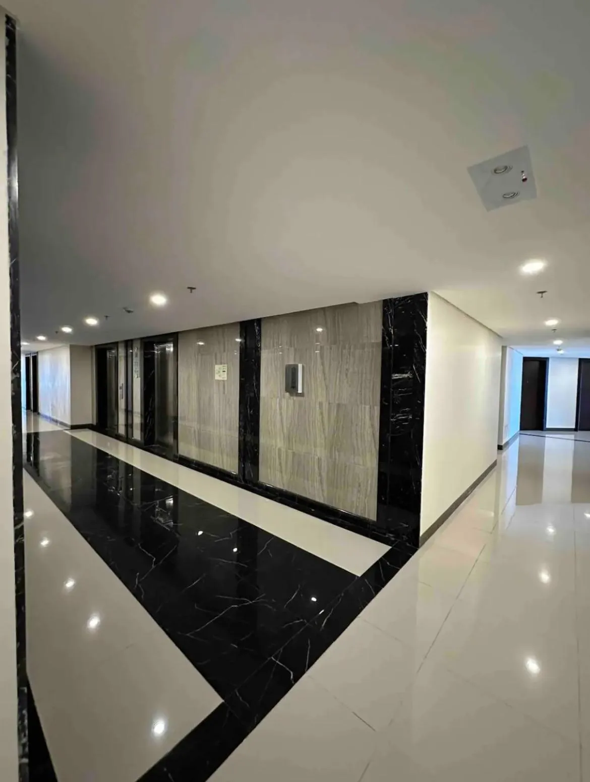 EG Private House -BGC UPTOWN