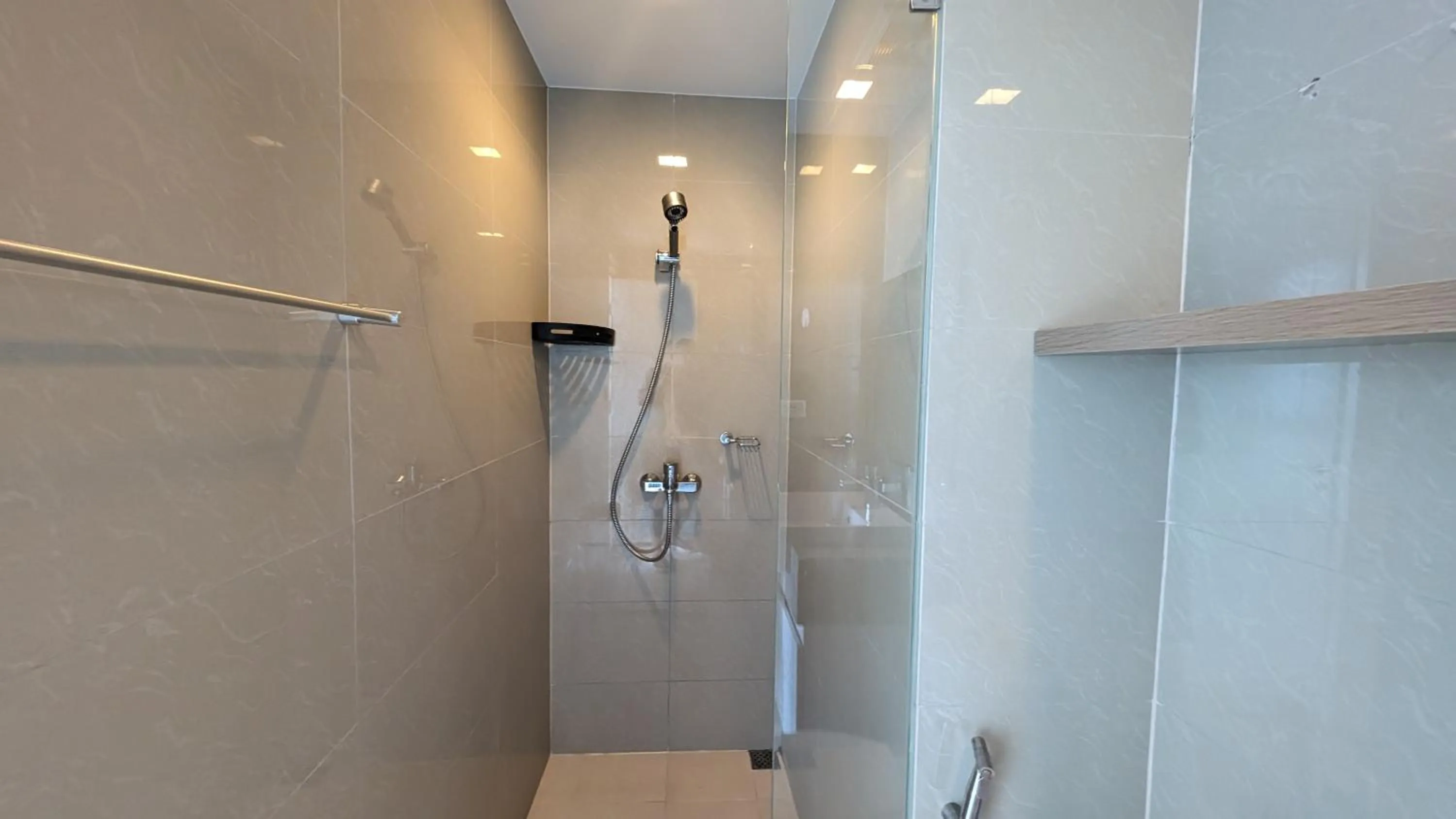 EG Private House -BGC UPTOWN