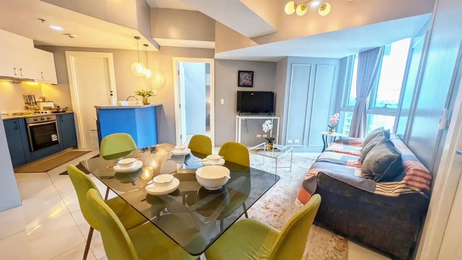 Deluxe Family Suite in EG Private House -BGC UPTOWN Deluxe Family Suite in EG Private House -BGC UPTOWN