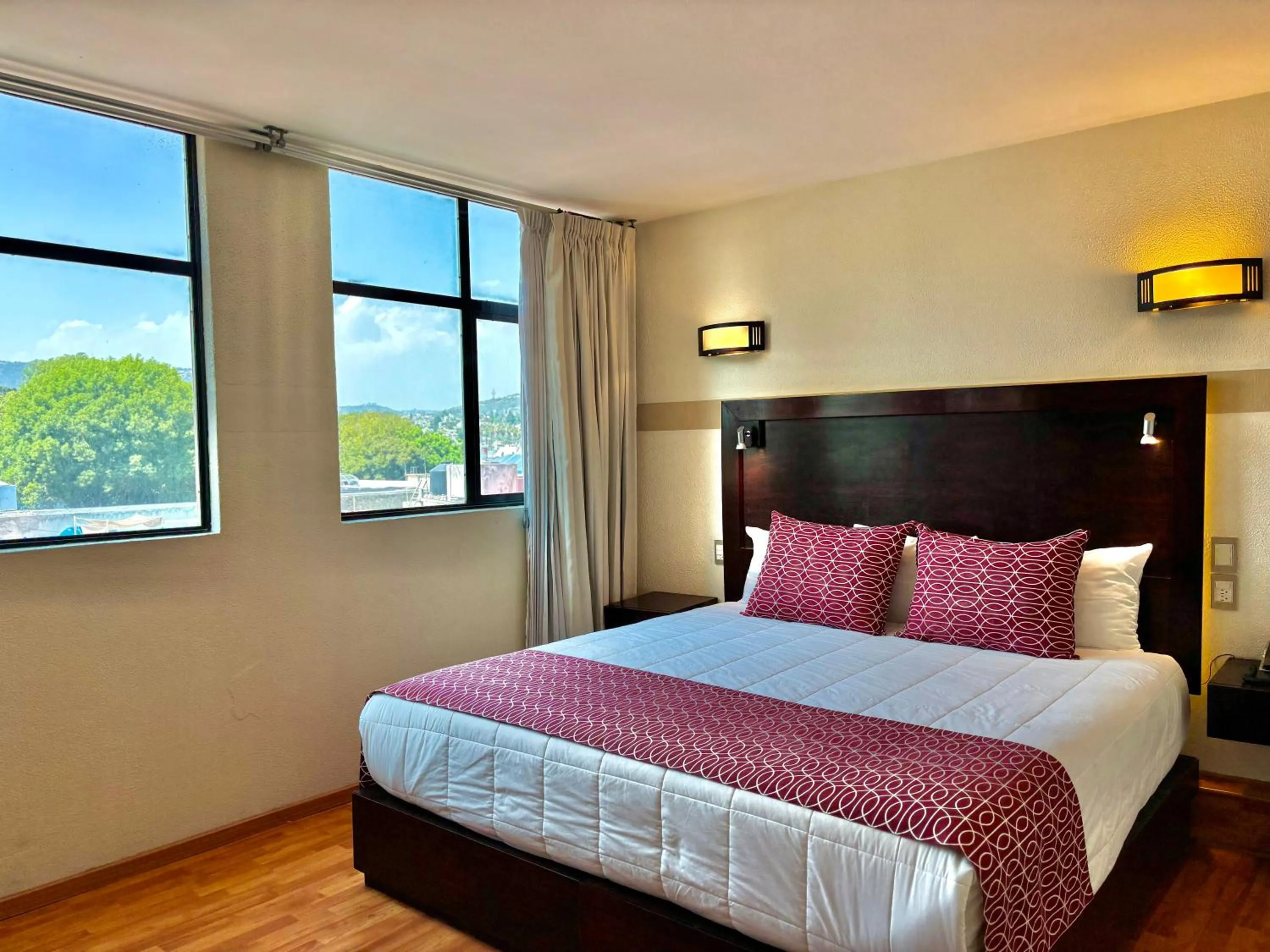 Bed in Hotel Alifer
