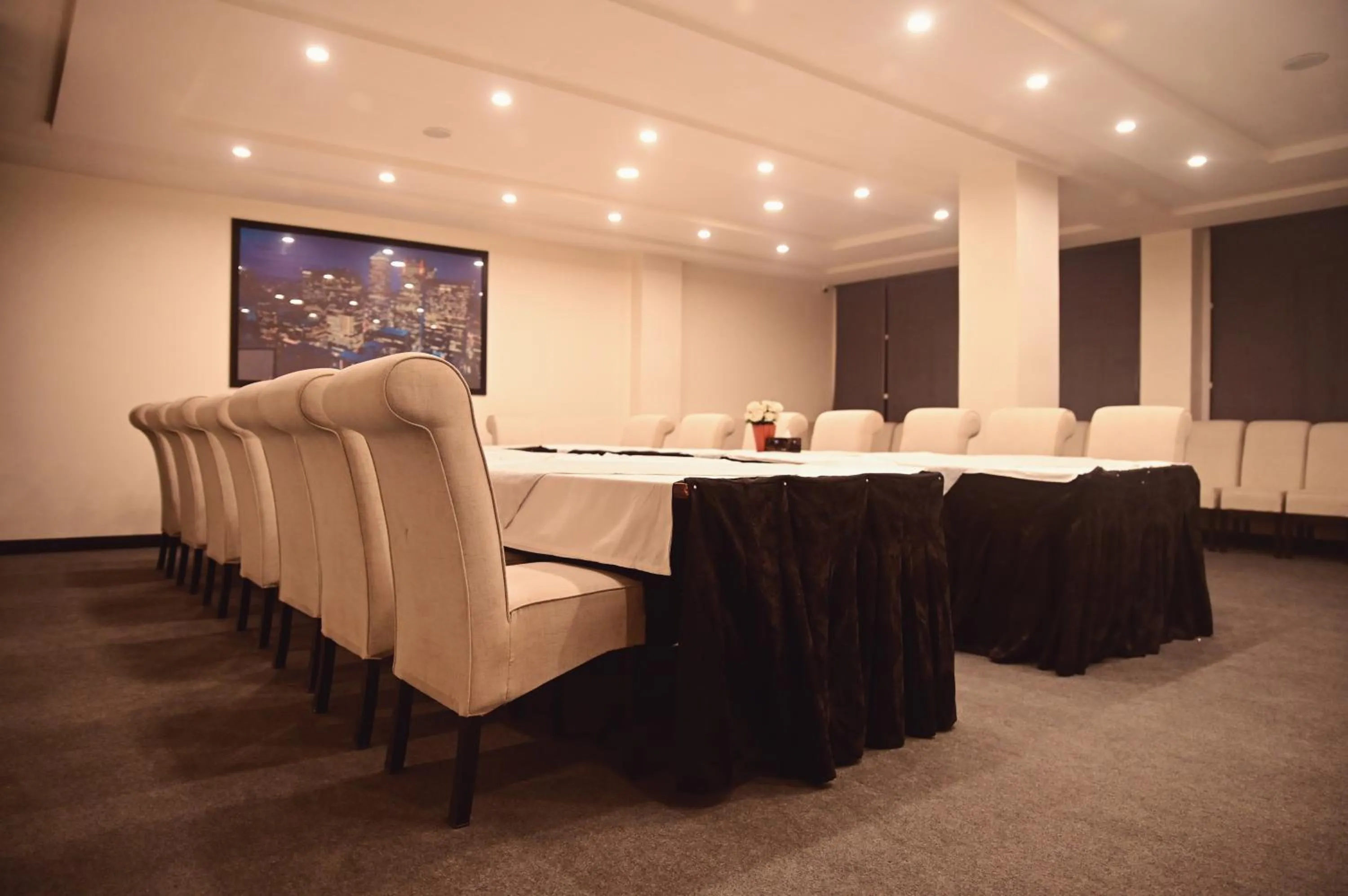 Meeting/conference room in Best Western Faisalabad