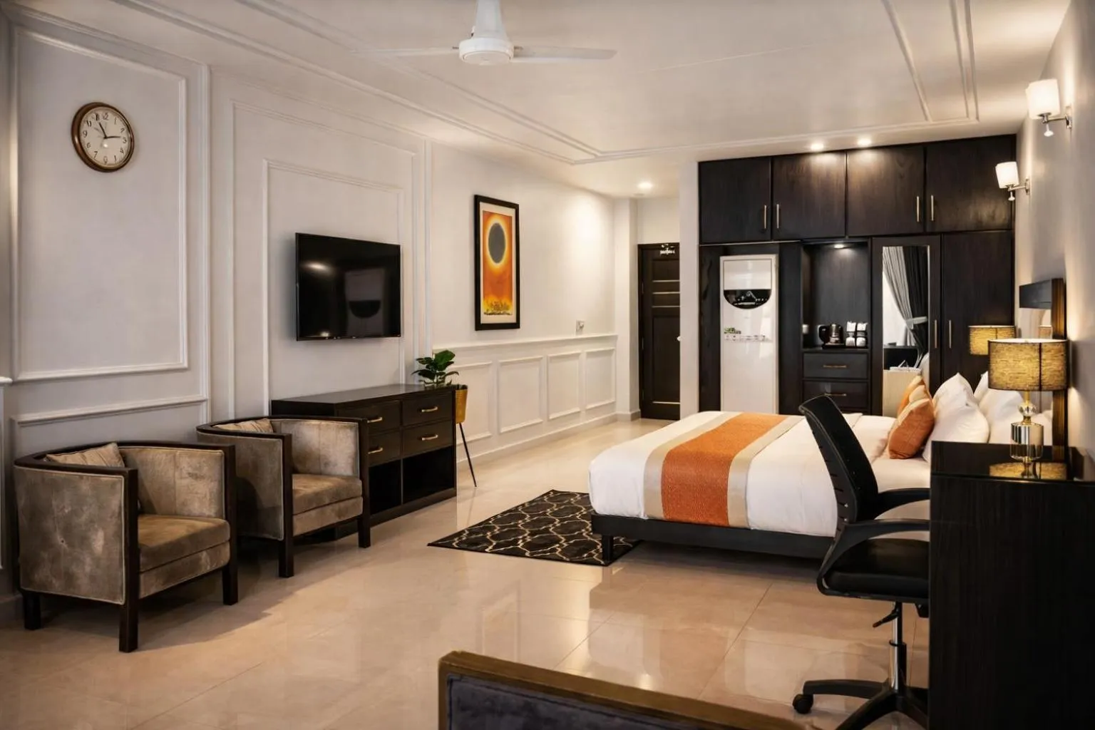 Bed in Best Western Faisalabad