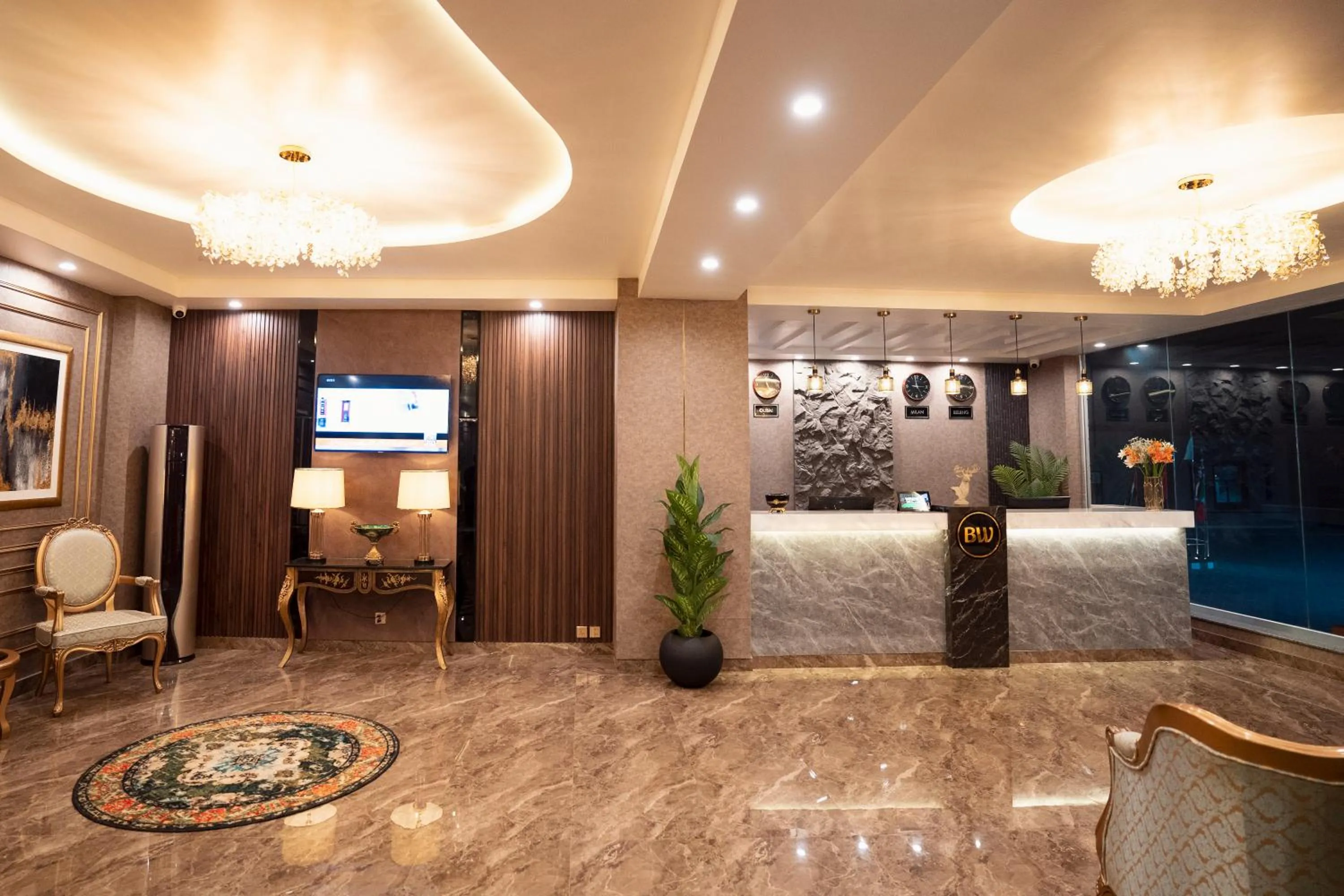 Lobby or reception in Best Western Faisalabad