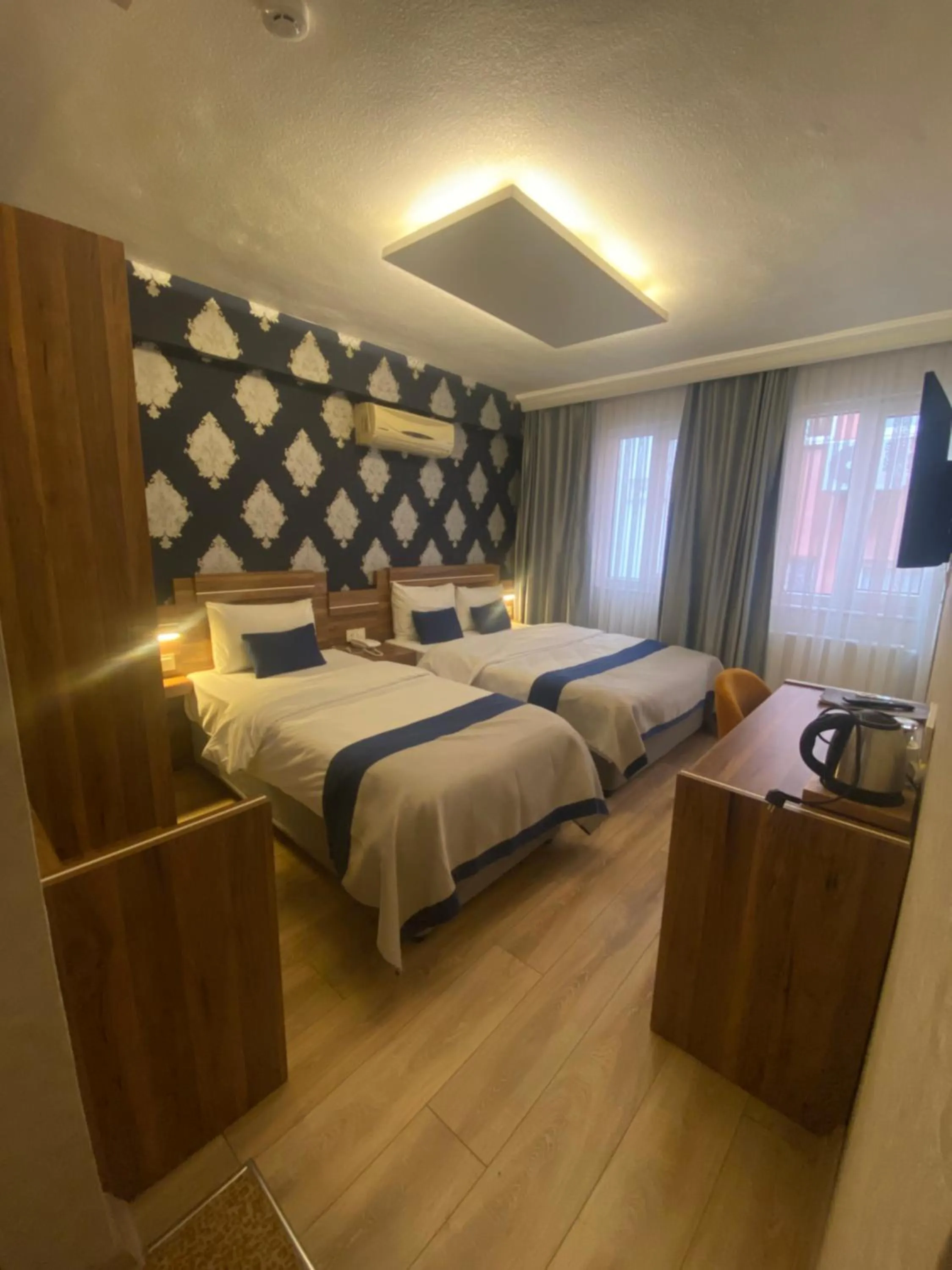 Bed in Era Palace Hotel