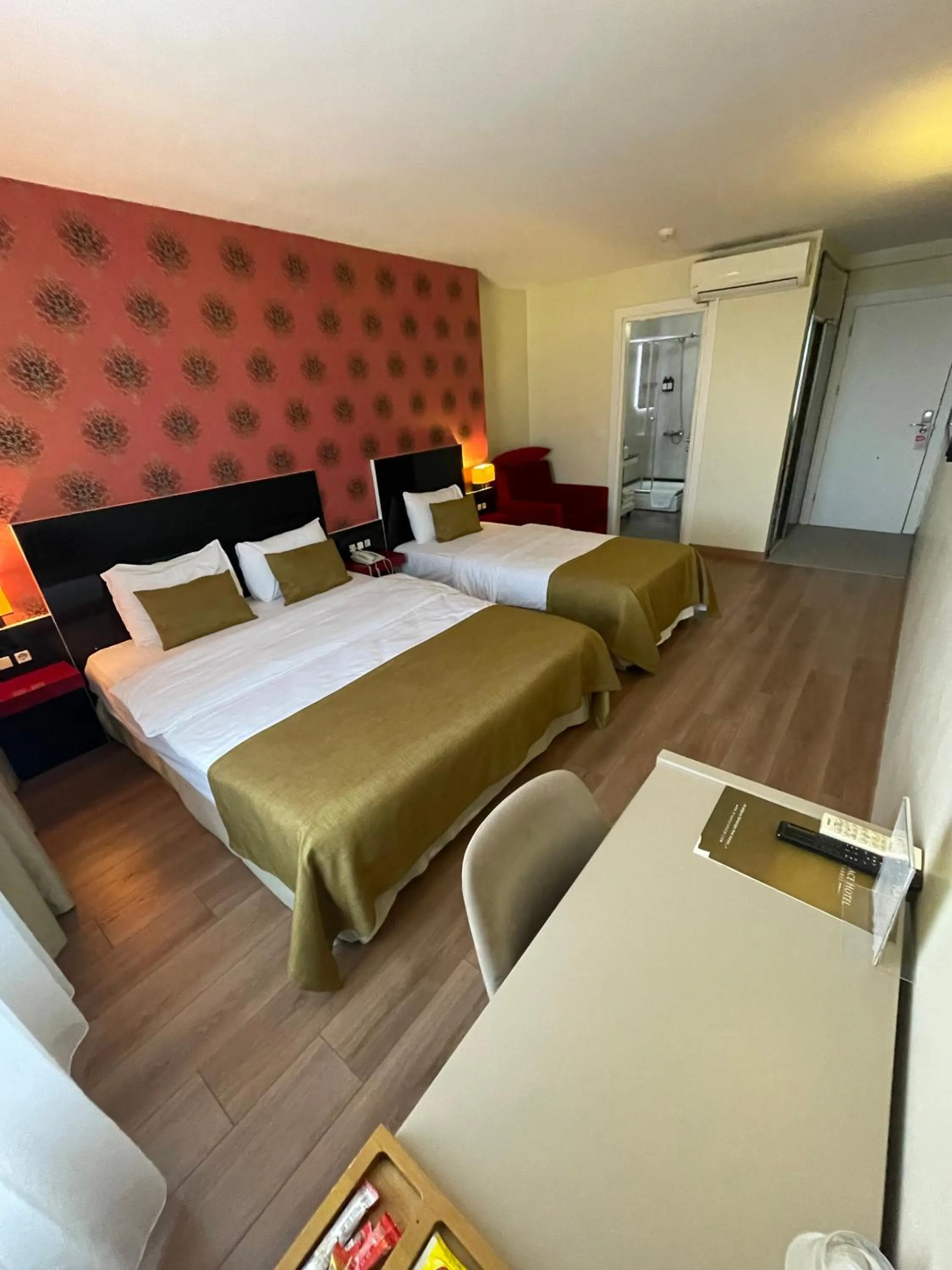 Bed in Era Palace Hotel