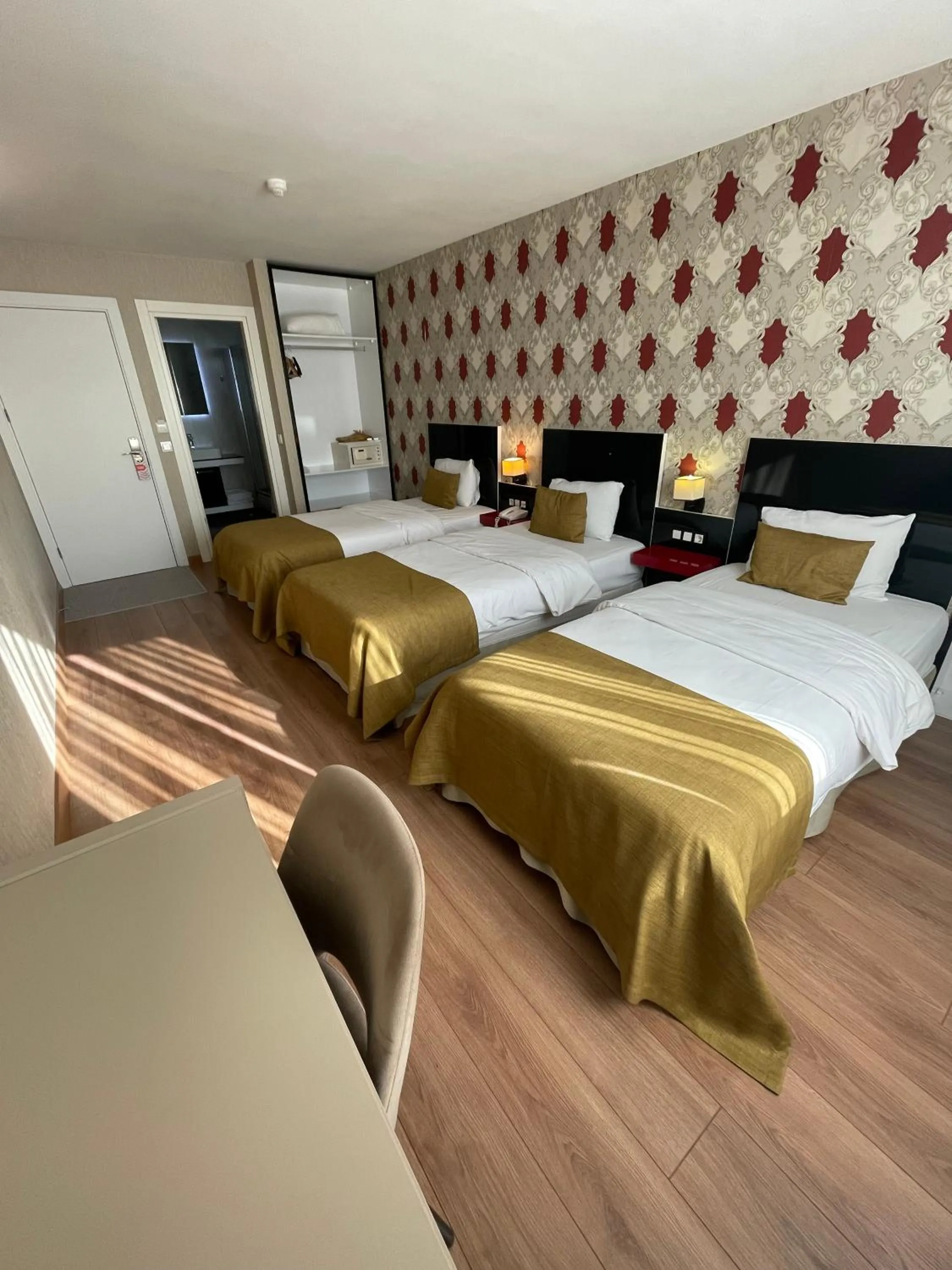 Bed in Era Palace Hotel