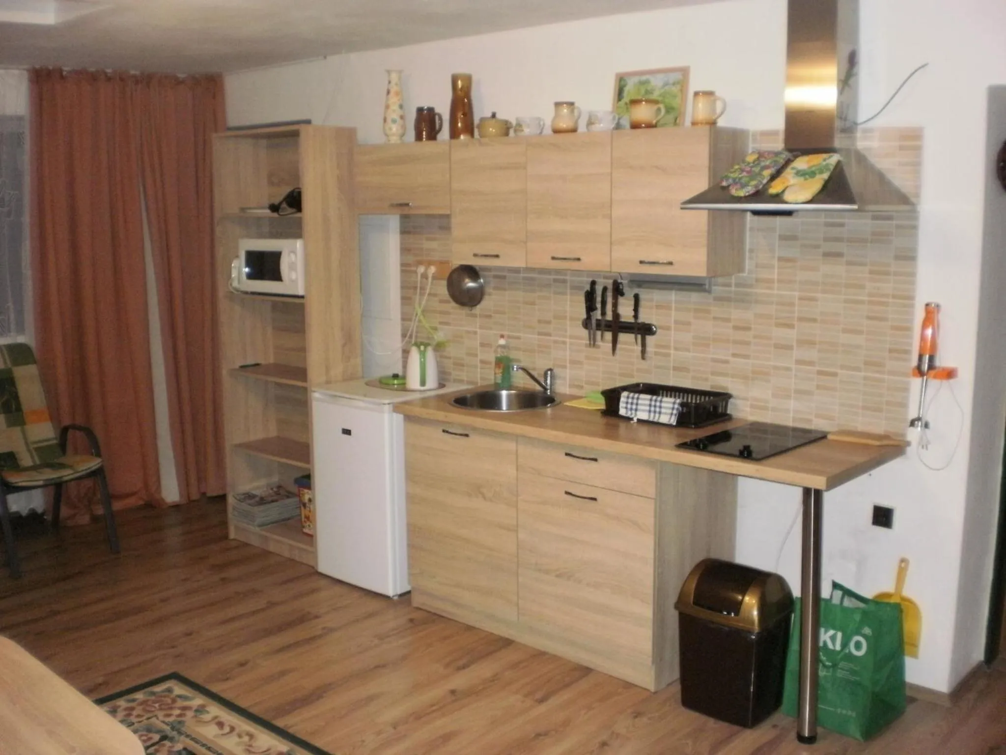Kitchen or kitchenette in Privat Buk 100