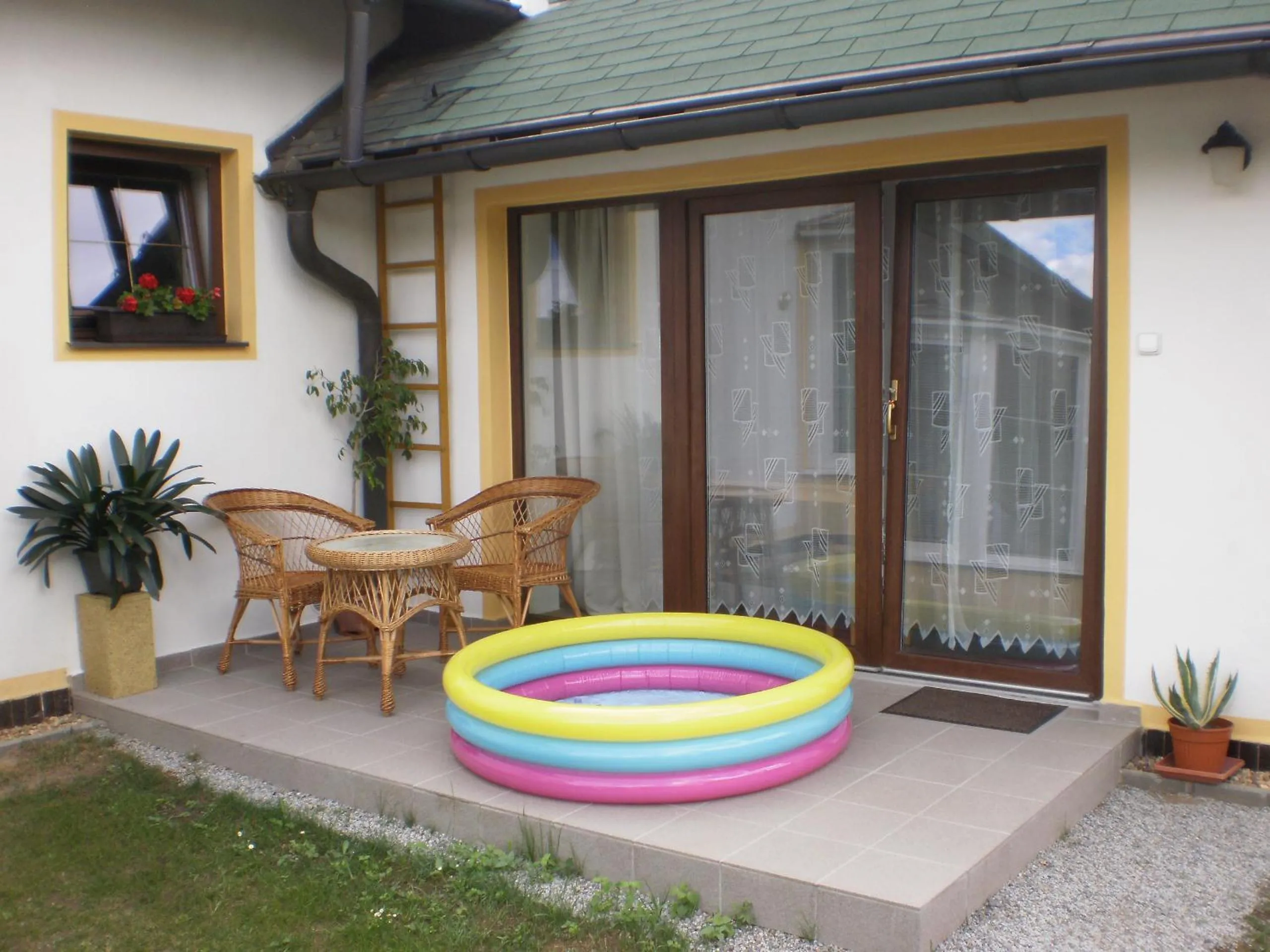 Garden view in Privat Buk 100