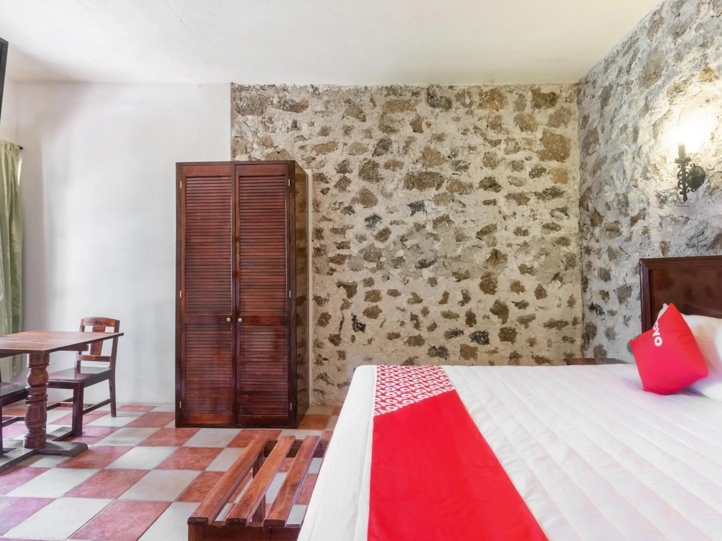 Superior in Rancho Hotel El Carmen Superior in Rancho Hotel El Carmen