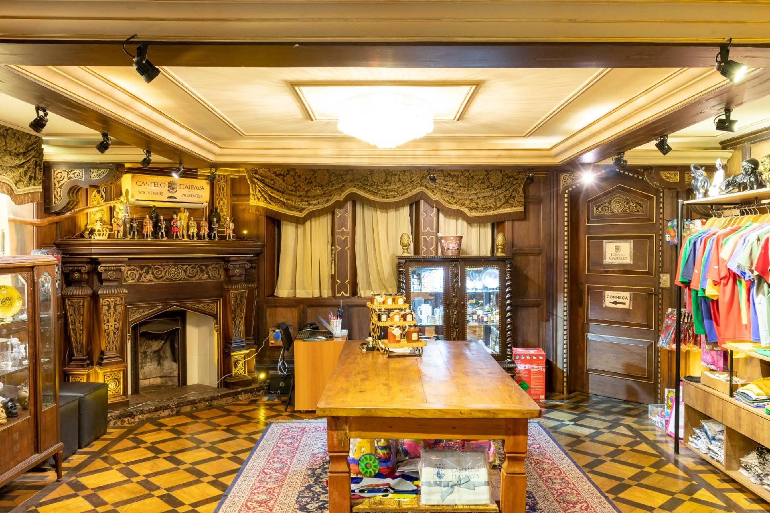 On-site shops in Castelo de Itaipava - Hotel, Eventos e Gastronomia