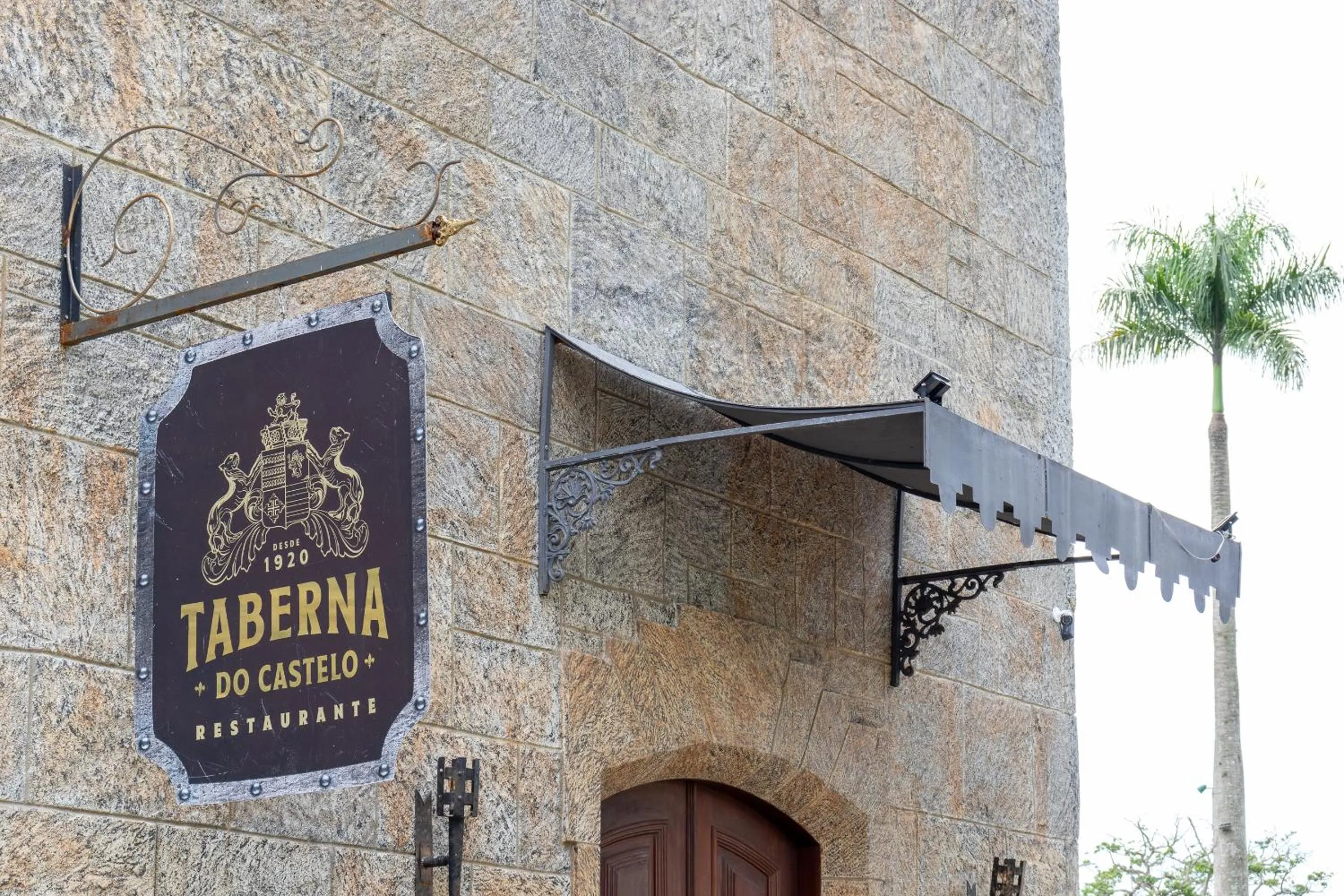 Facade/entrance in Castelo de Itaipava - Hotel, Eventos e Gastronomia