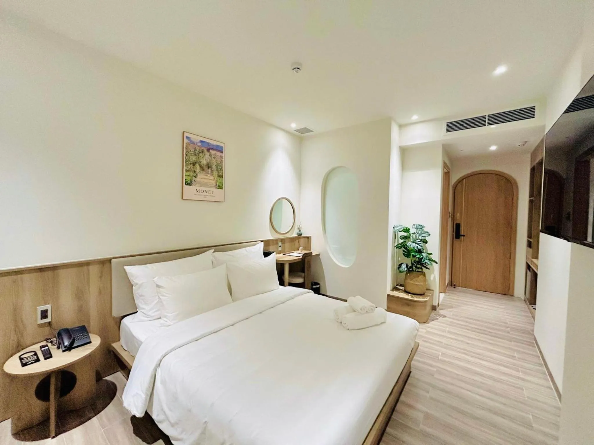 Photo of the whole room, Bed in Túi Ba Gang Central Hotel