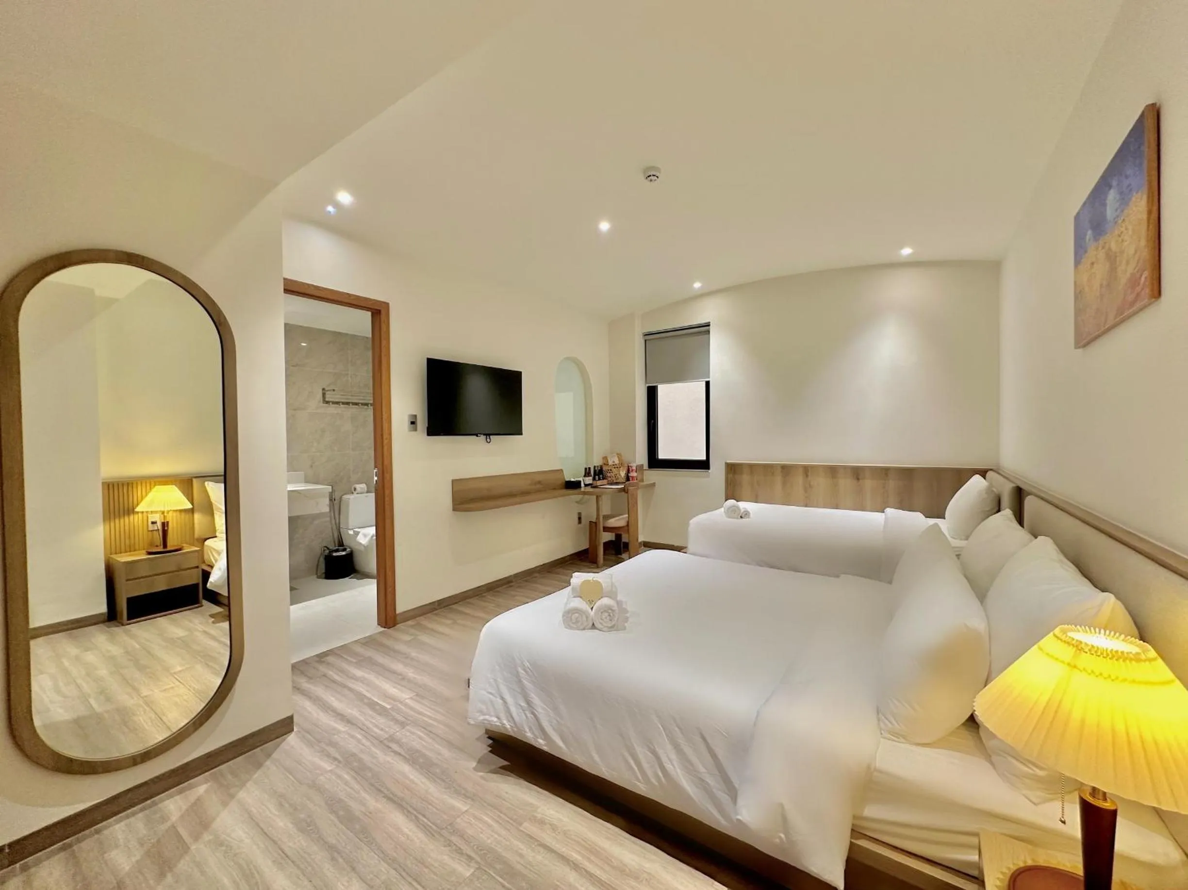 Photo of the whole room, Bed in Túi Ba Gang Central Hotel