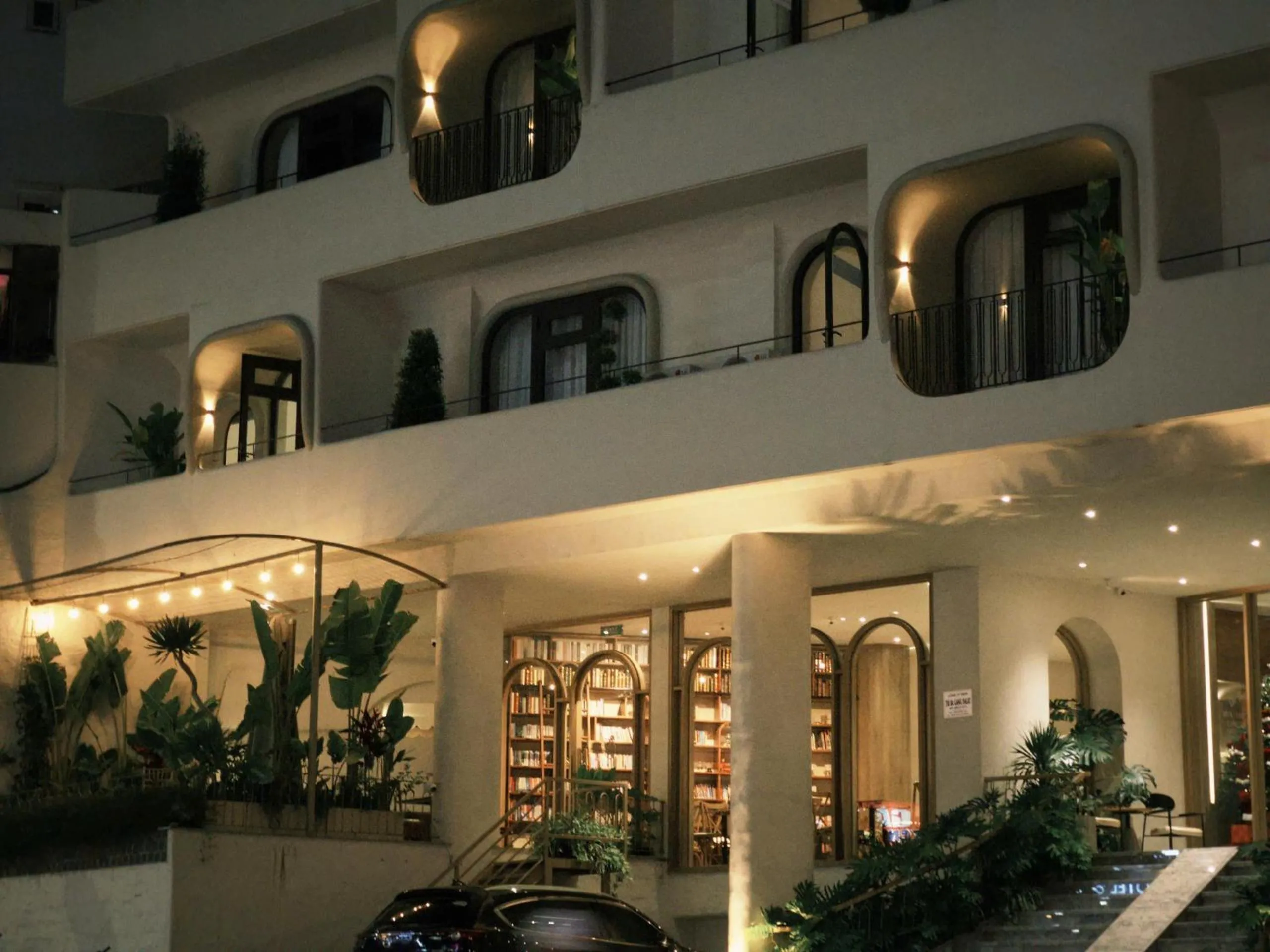 Property building in Túi Ba Gang Central Hotel