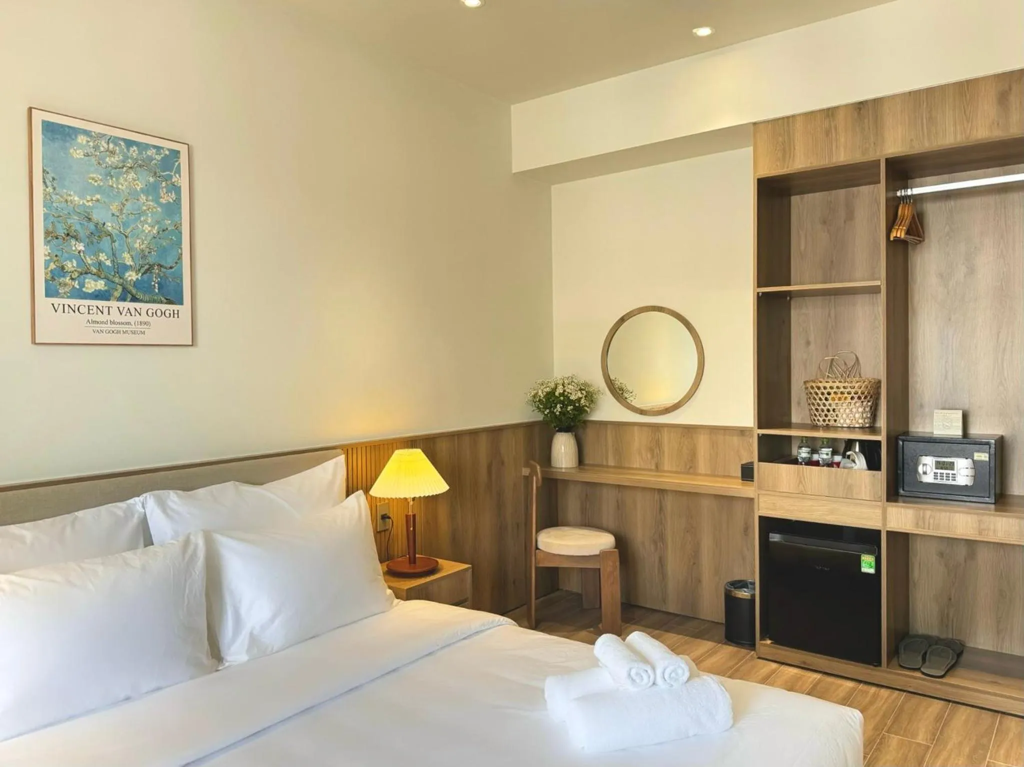 Photo of the whole room, Bed in Túi Ba Gang Central Hotel