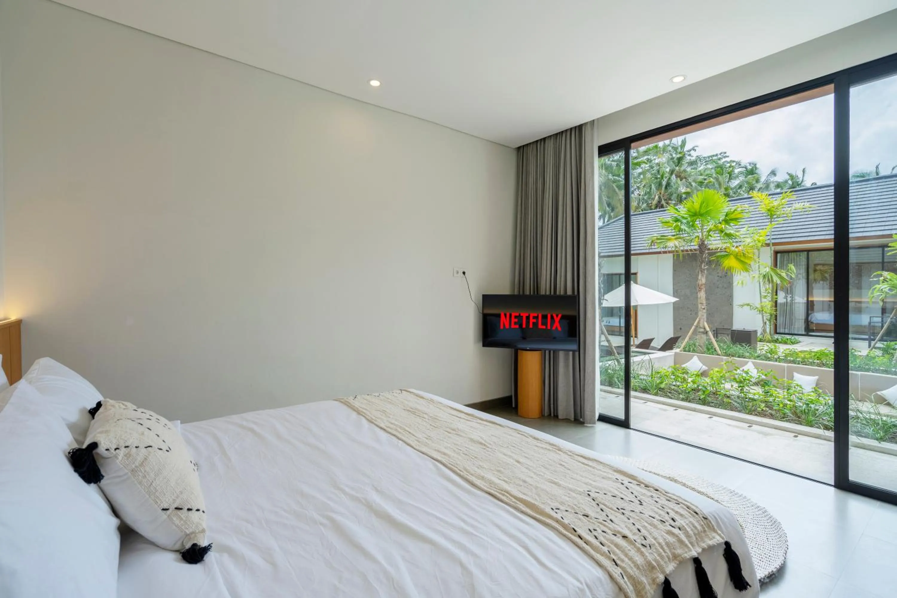 Bed in Villa Talun by GORO