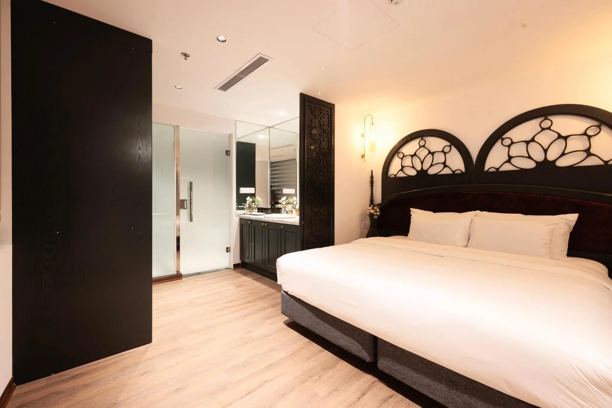 Bedroom, Bed in Eli Rina Hotel