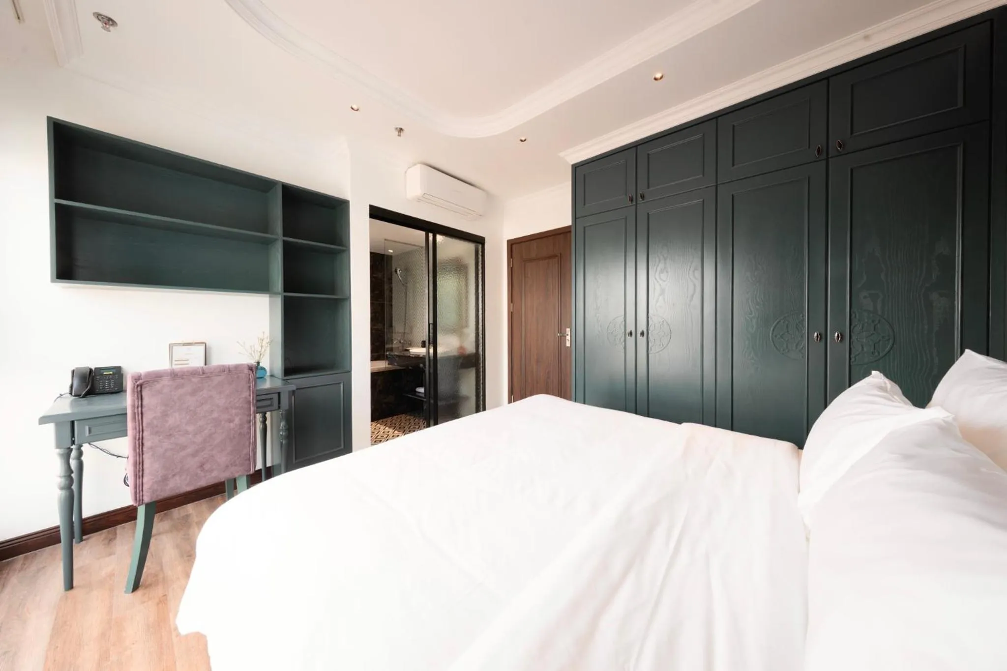 Bedroom, Bed in Eli Rina Hotel