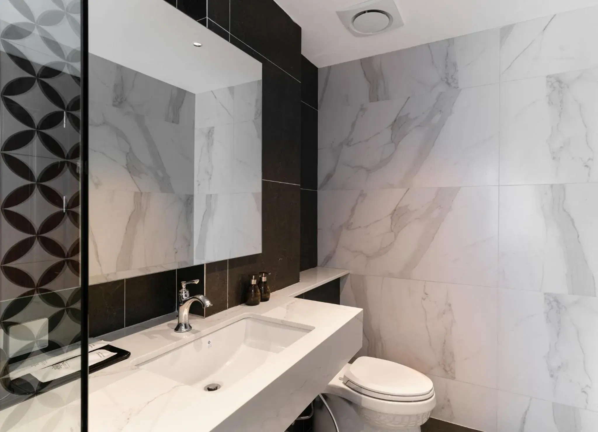 Deluxe Twin Room in Eli Rina Hotel Deluxe Twin Room in Eli Rina Hotel