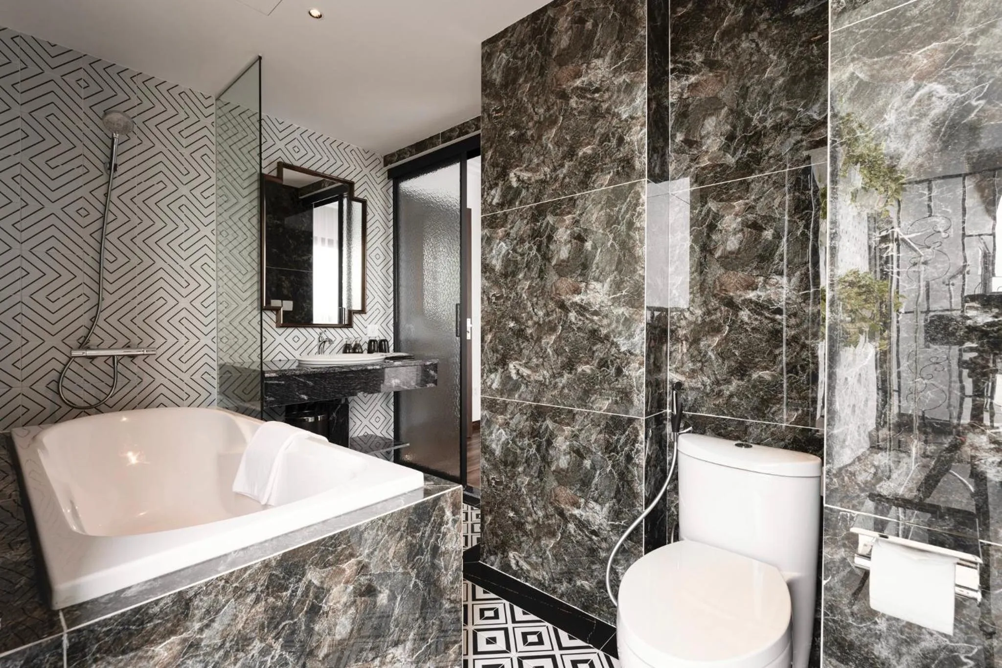 Shower in Eli Rina Hotel