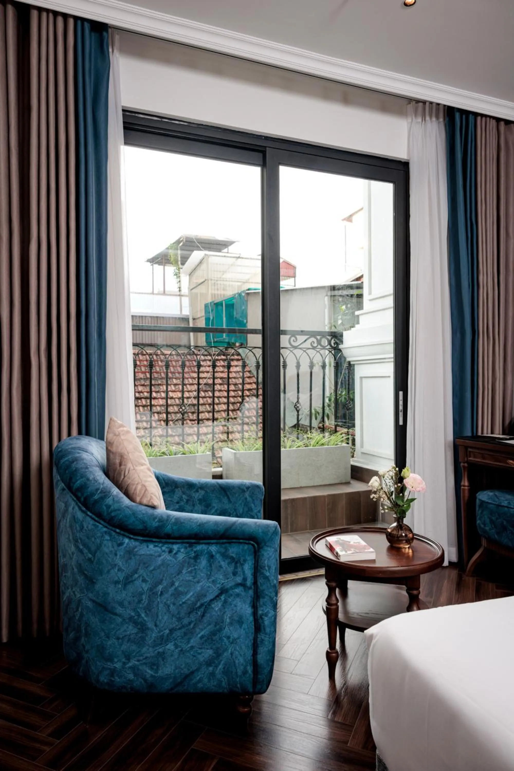 Balcony/Terrace, Bed in Eli Rina Hotel