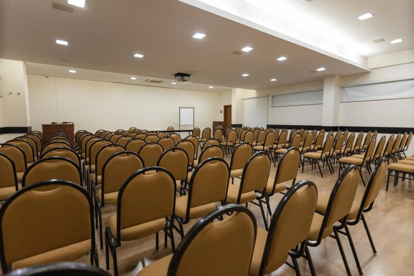 Business facilities in Hotel Bahamas