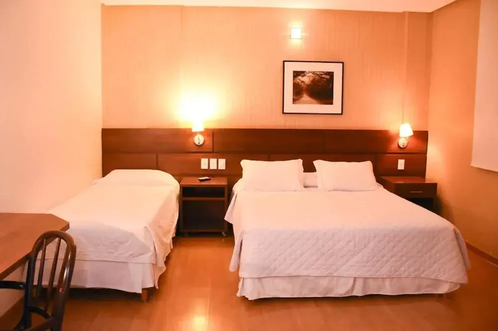 Luxury Triple Room in Hotel Bahamas Luxury Triple Room in Hotel Bahamas